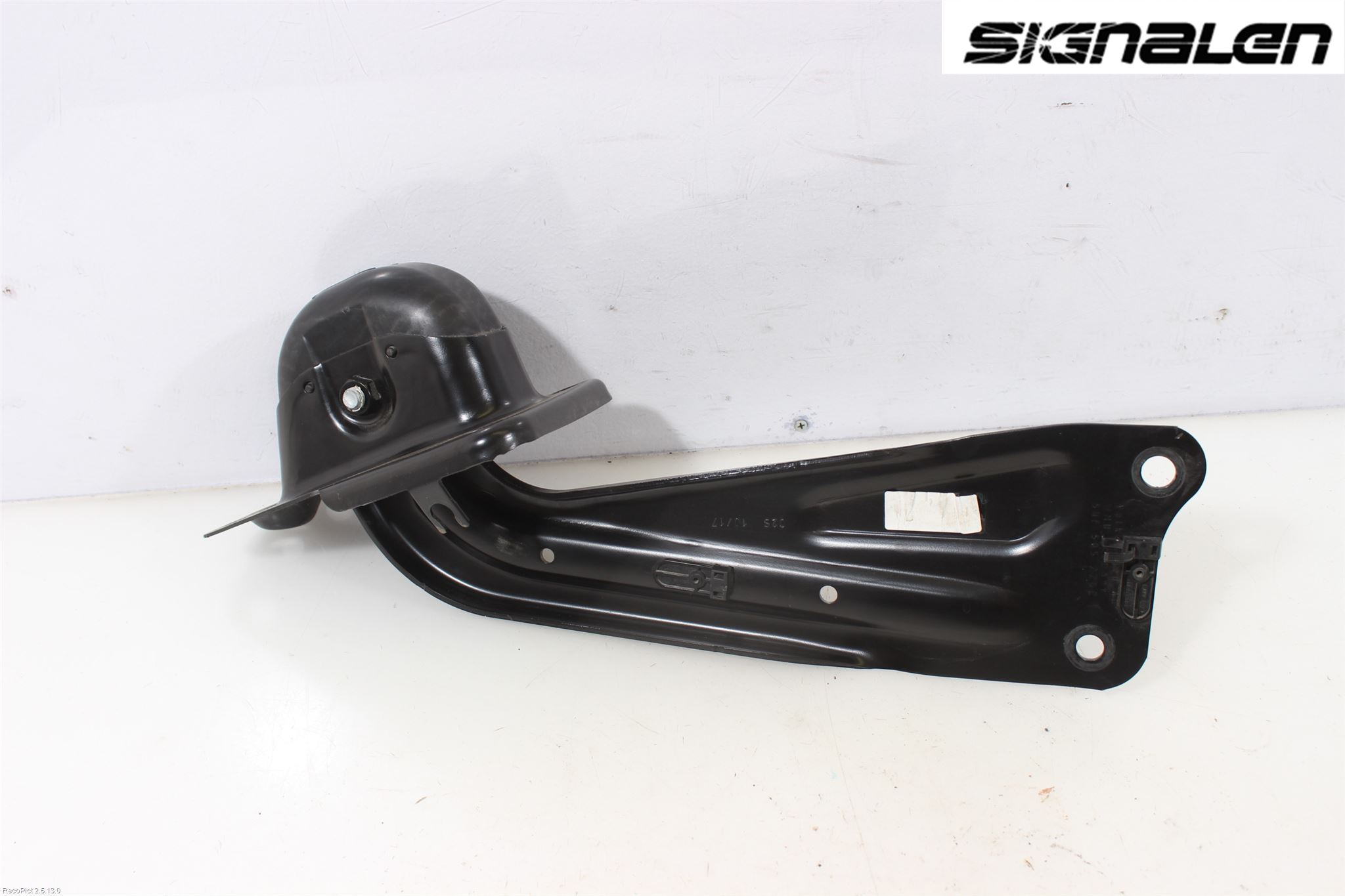 Volkswagen VW TIGUAN 16-24 Bärarm Bak Höger