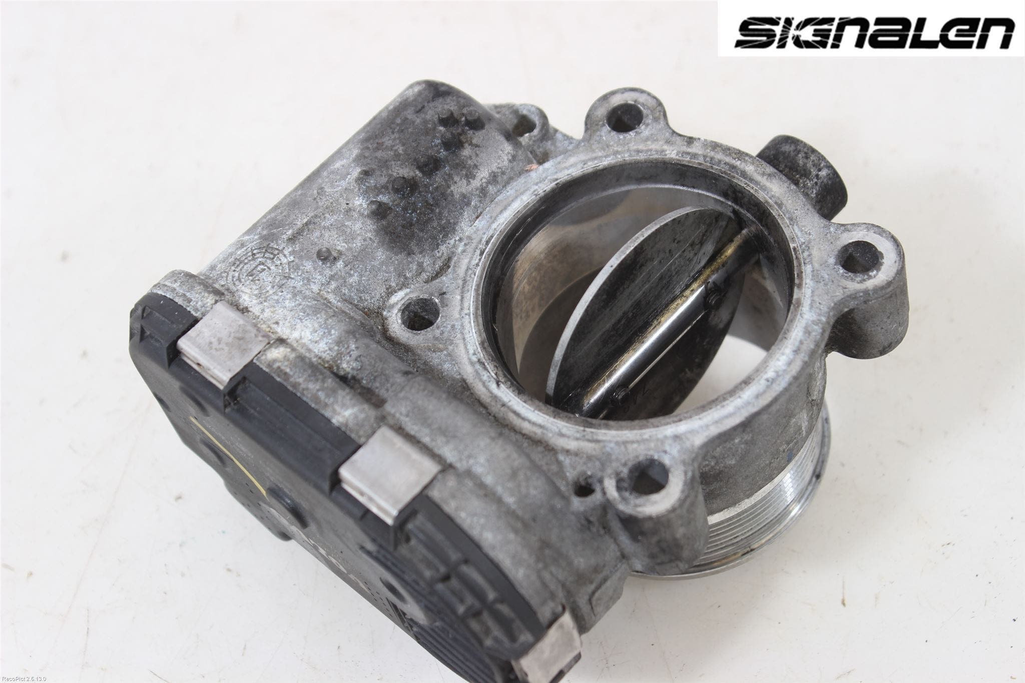 Volvo XC60 09-13 Injspjällhus