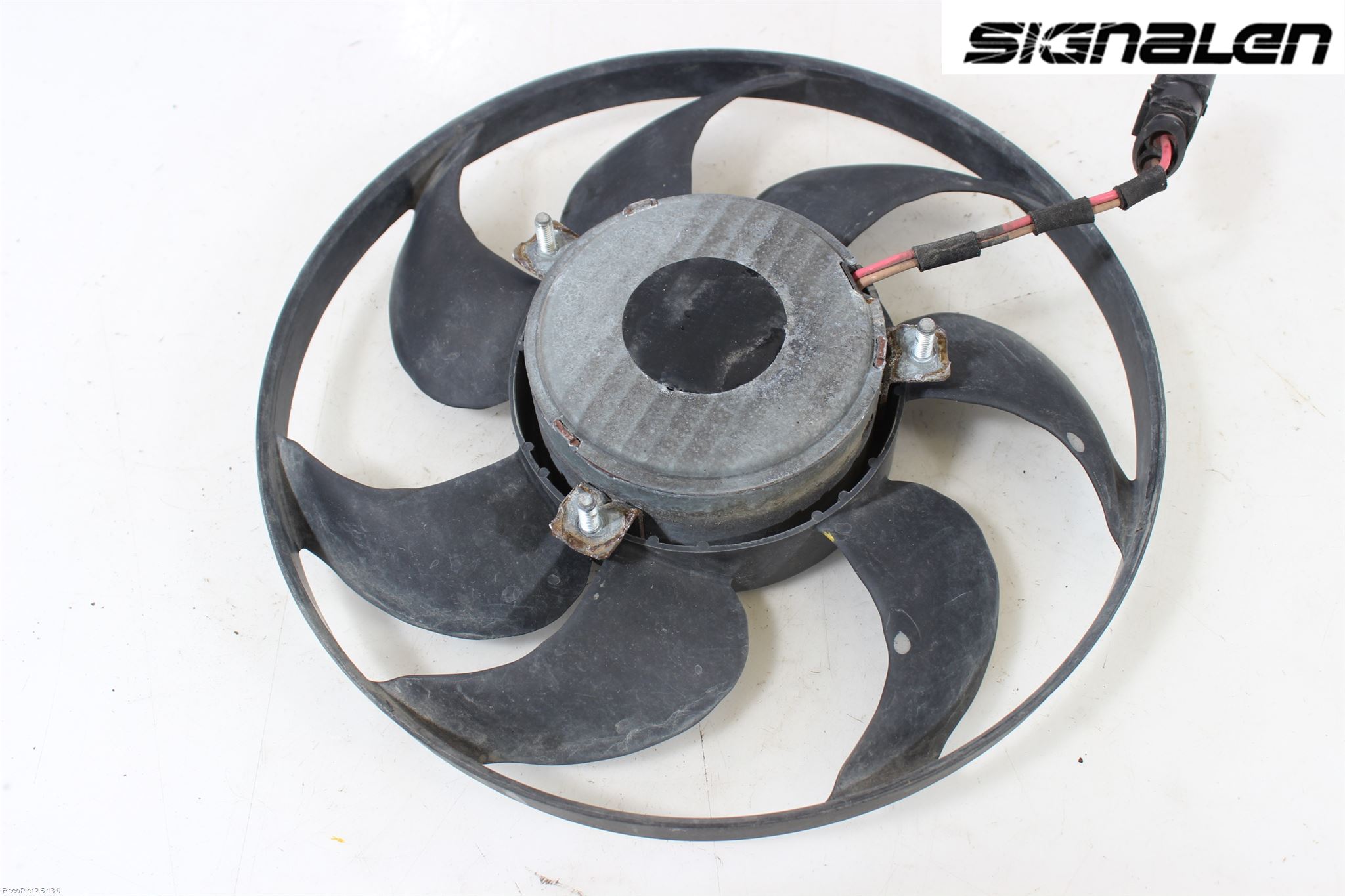 Volkswagen VW CADDY      04-10 Kylfläkt El