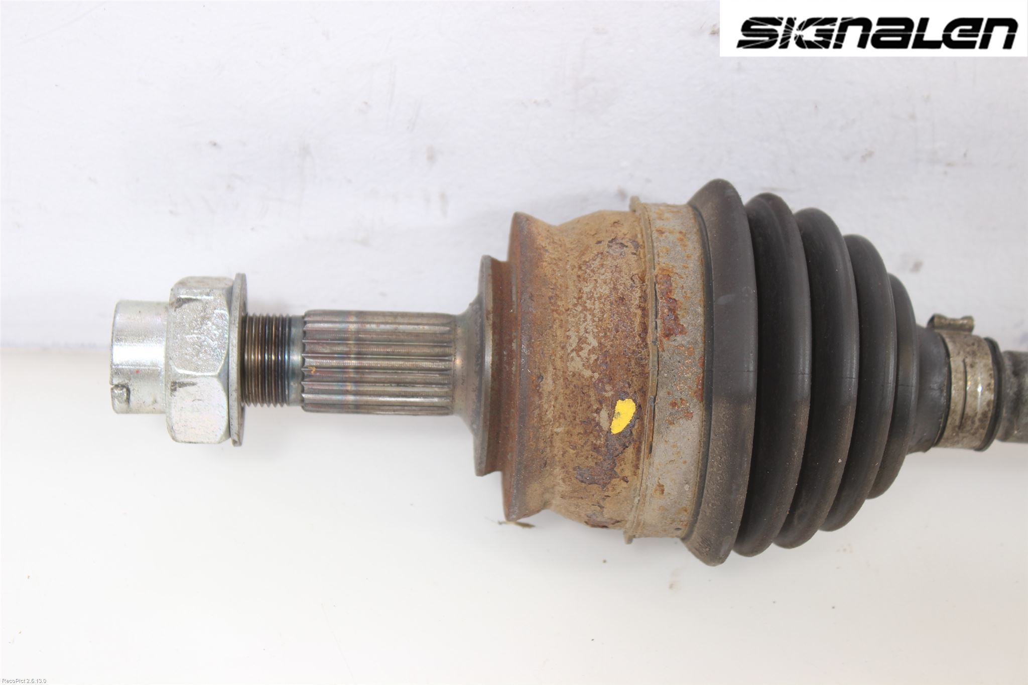 Opel CORSA D 07-14 Drivaxel Fram Vänster
