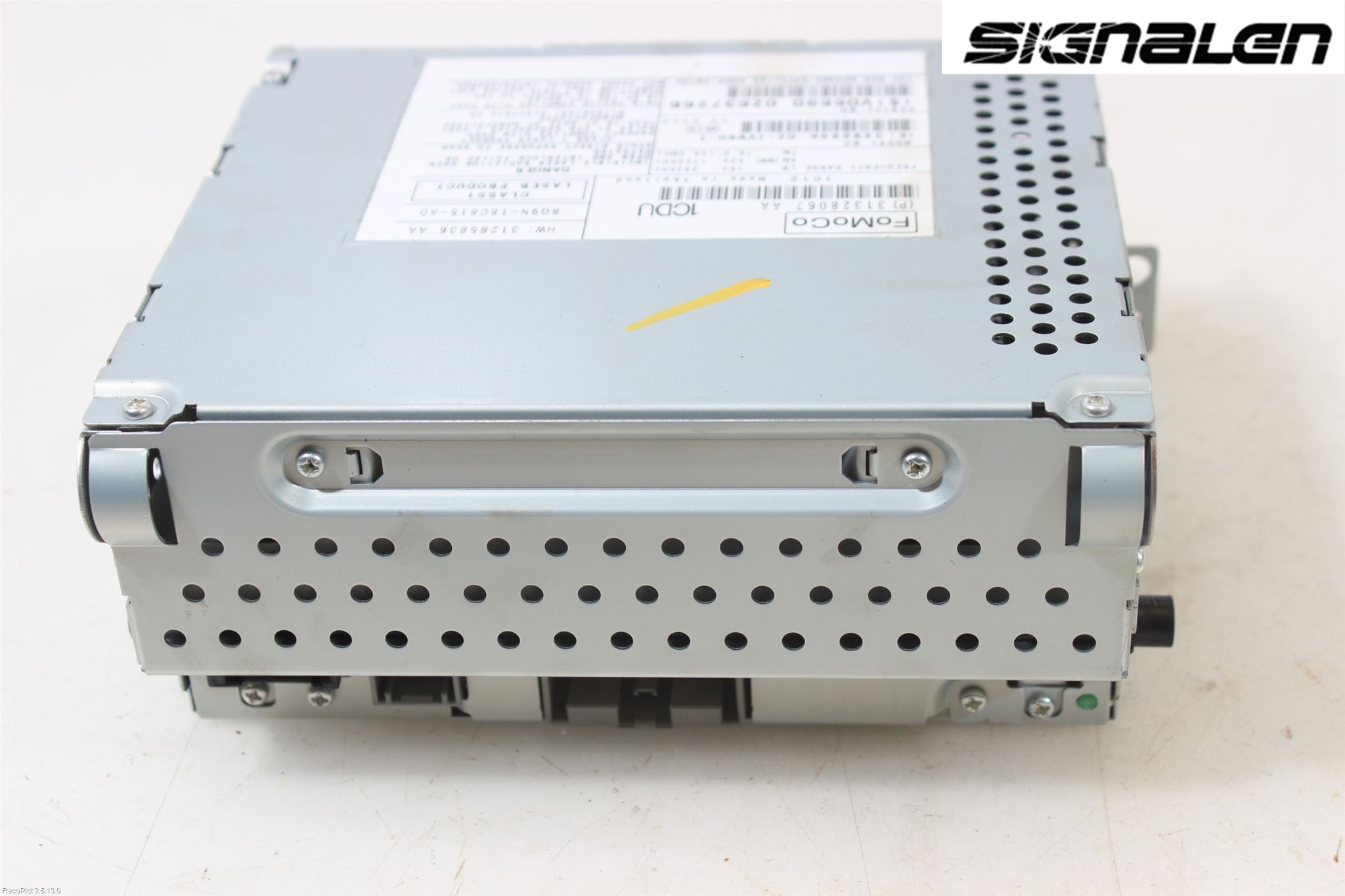 Volvo V70 08-13 Radio