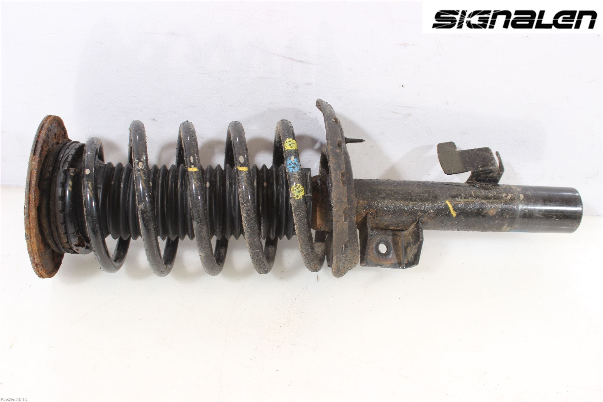 Volvo V70 08-13 Fjäderben Fram Höger