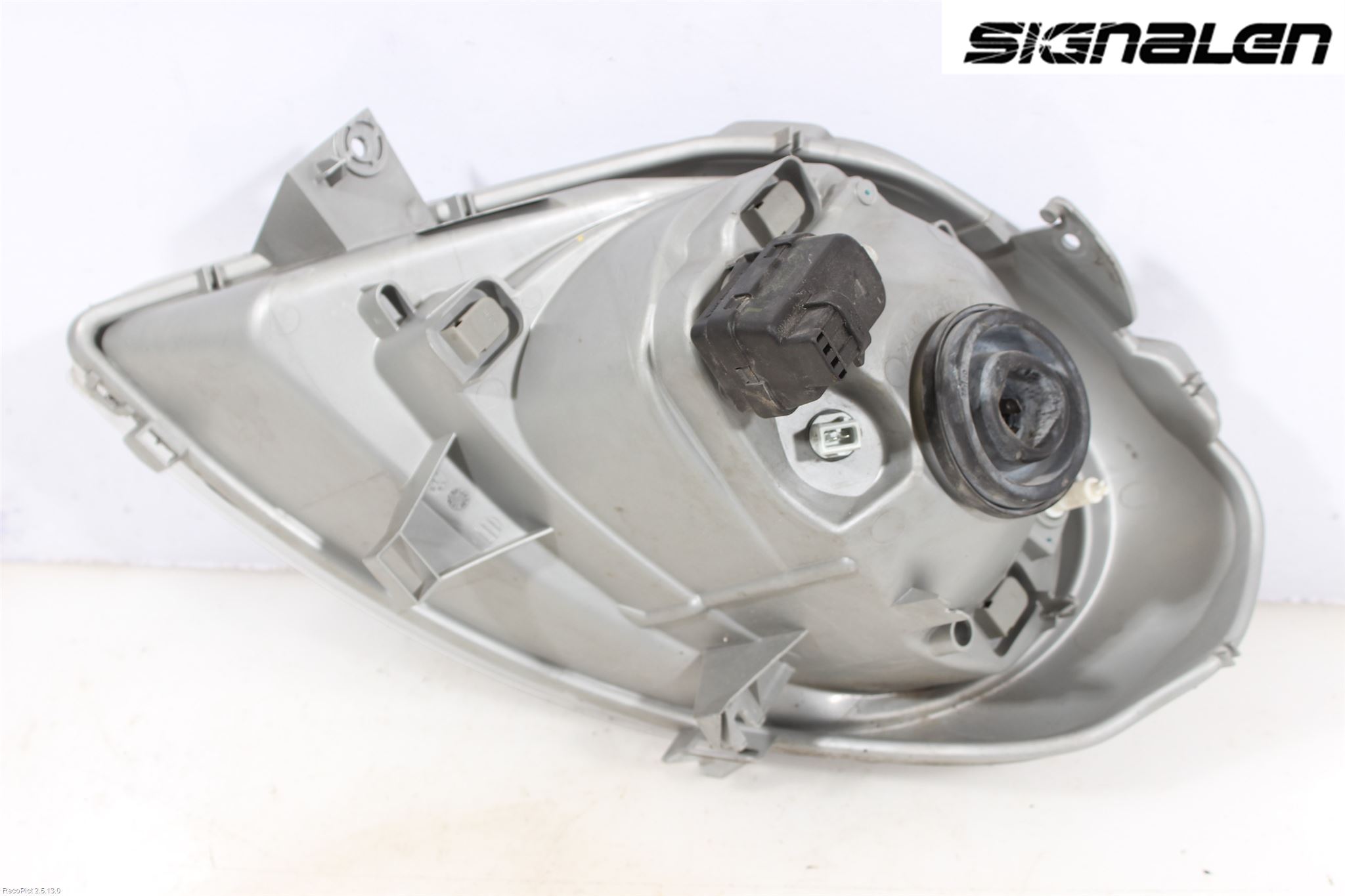 Opel VIVARO 01-14 Strålkastare Höger