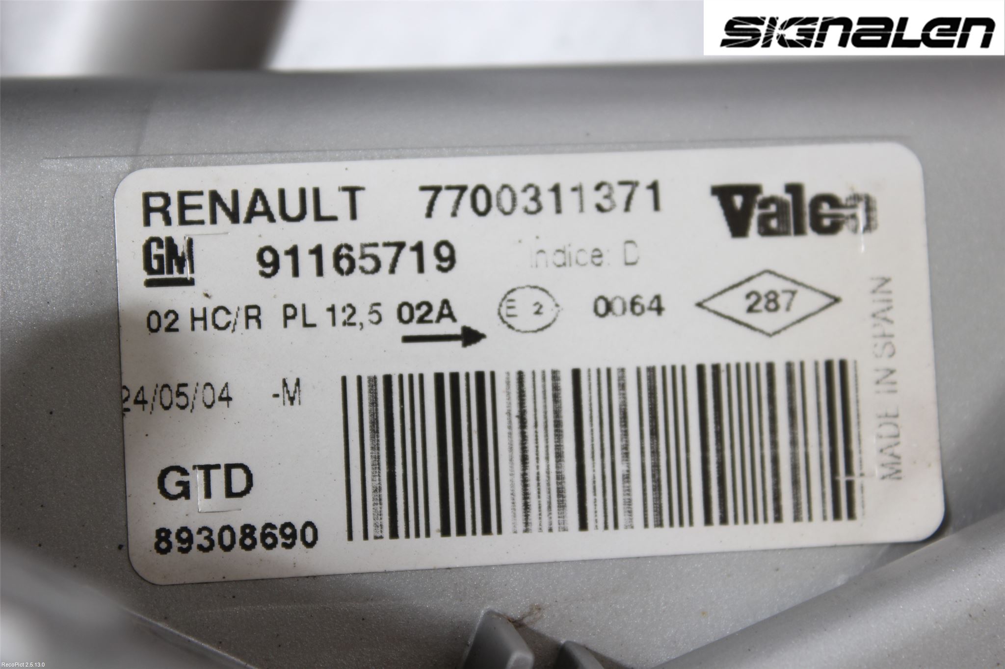 Opel VIVARO 01-14 Strålkastare Vänster