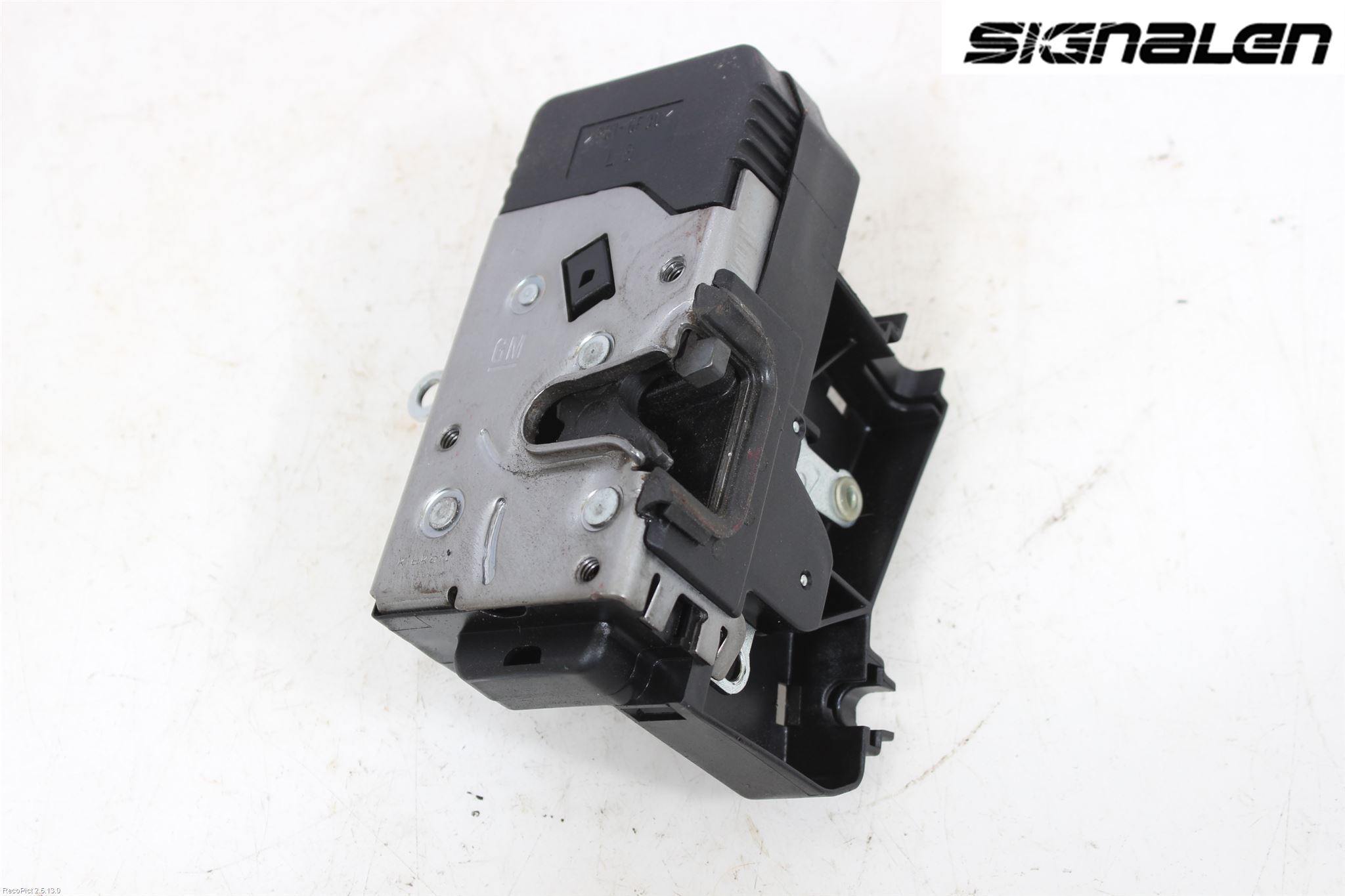 Opel VIVARO 01-14 Låskista-Dörrlås