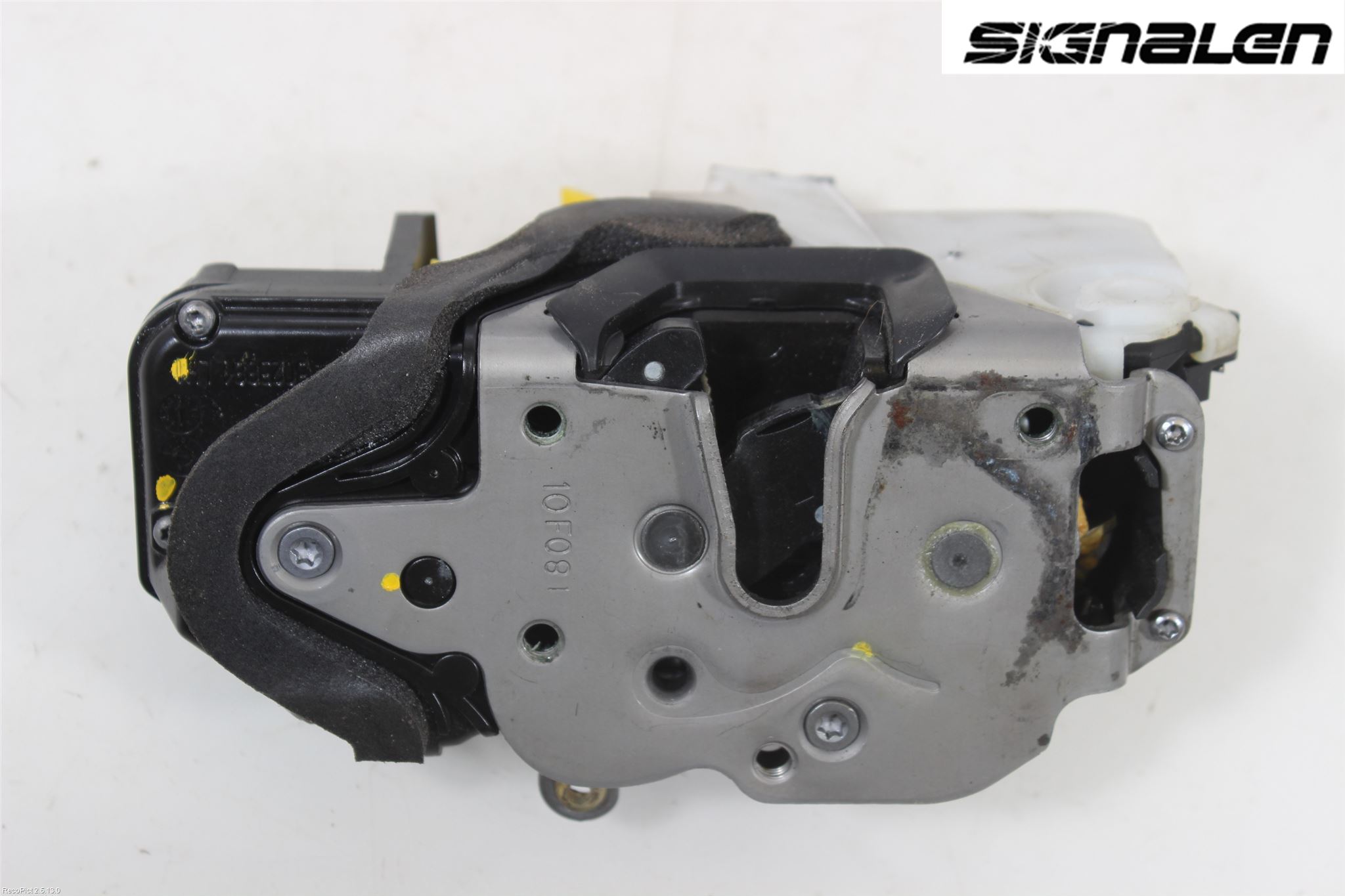 Opel INSIGNIA 09-16 Låskista-Dörrlås