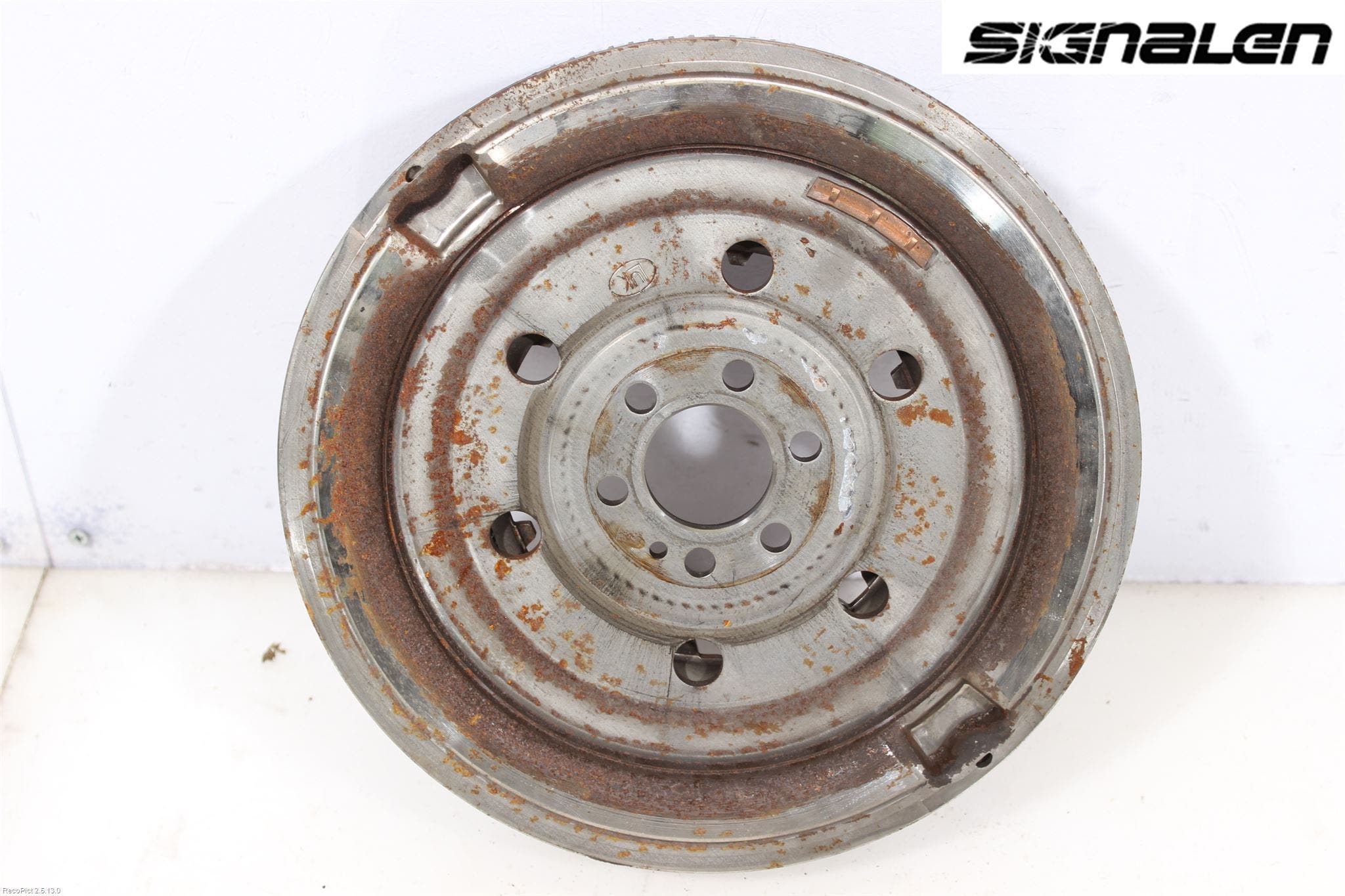 Volkswagen VW POLO 10-17 Svänghjul Aut