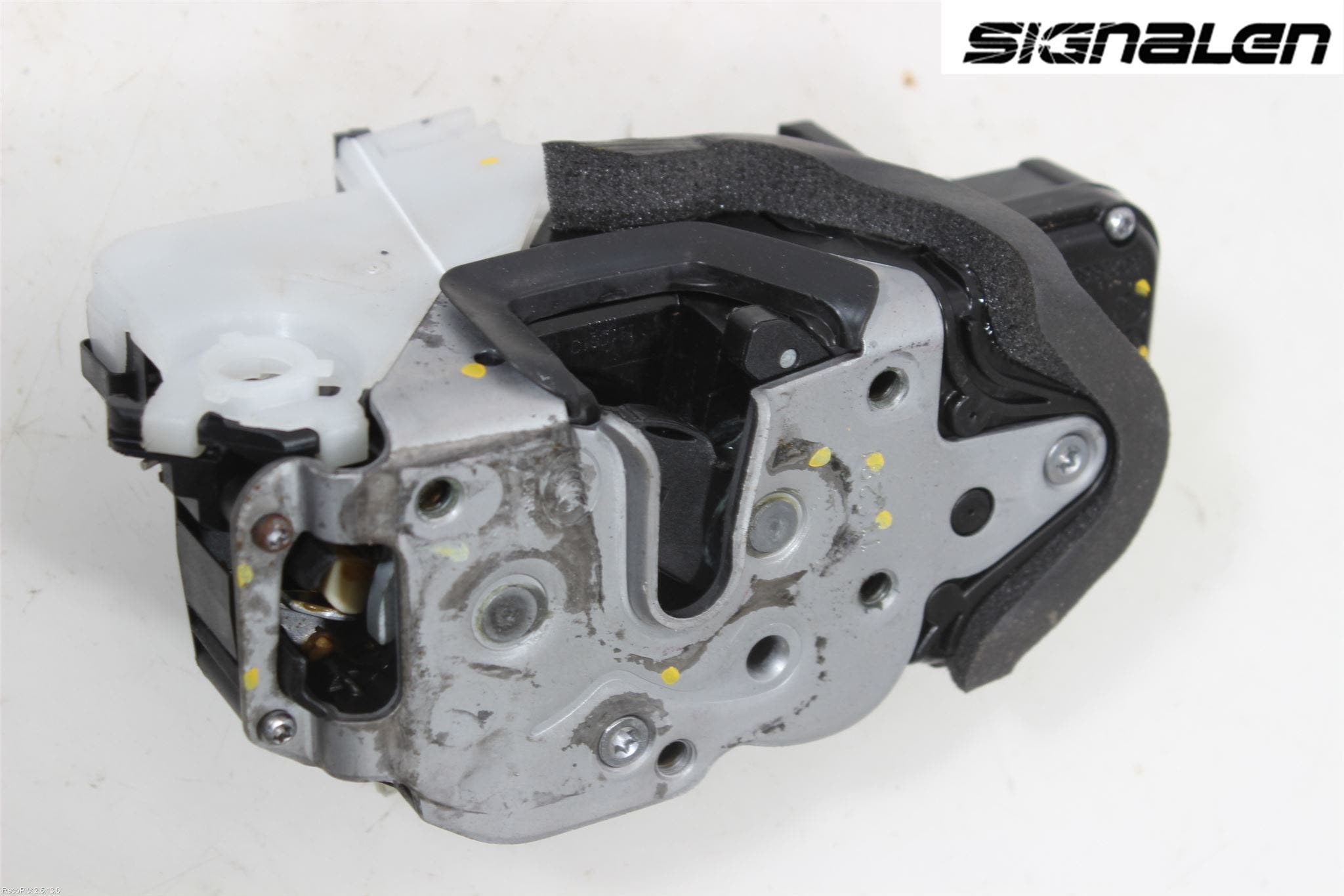 Opel ASTRA J 10-15 Låskista-Dörrlås