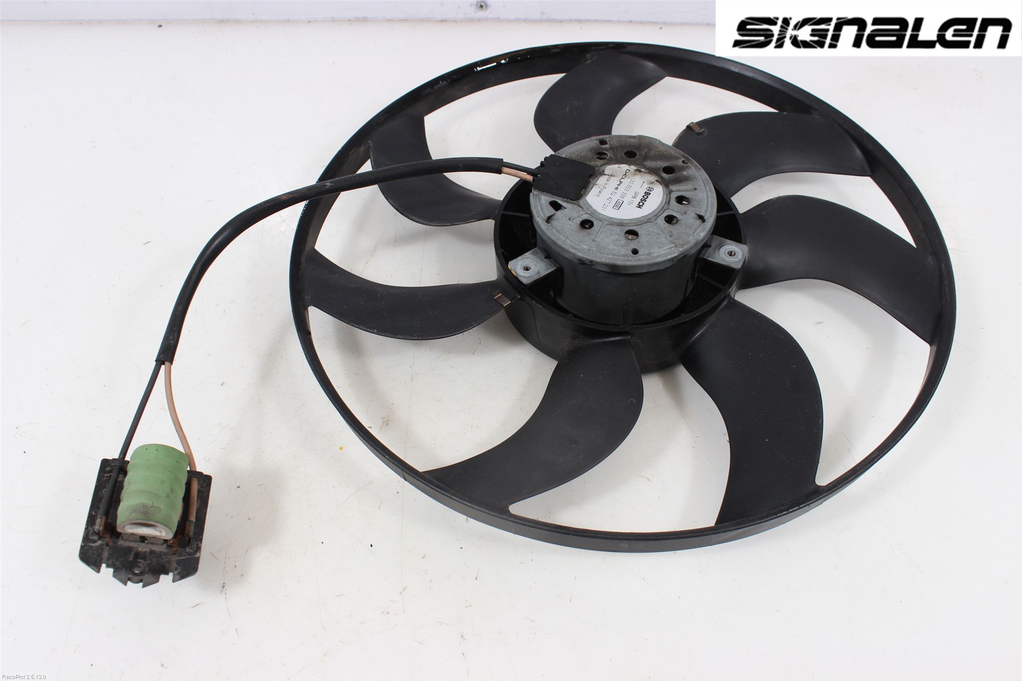 Opel ASTRA J 10-15 Kylfläkt El