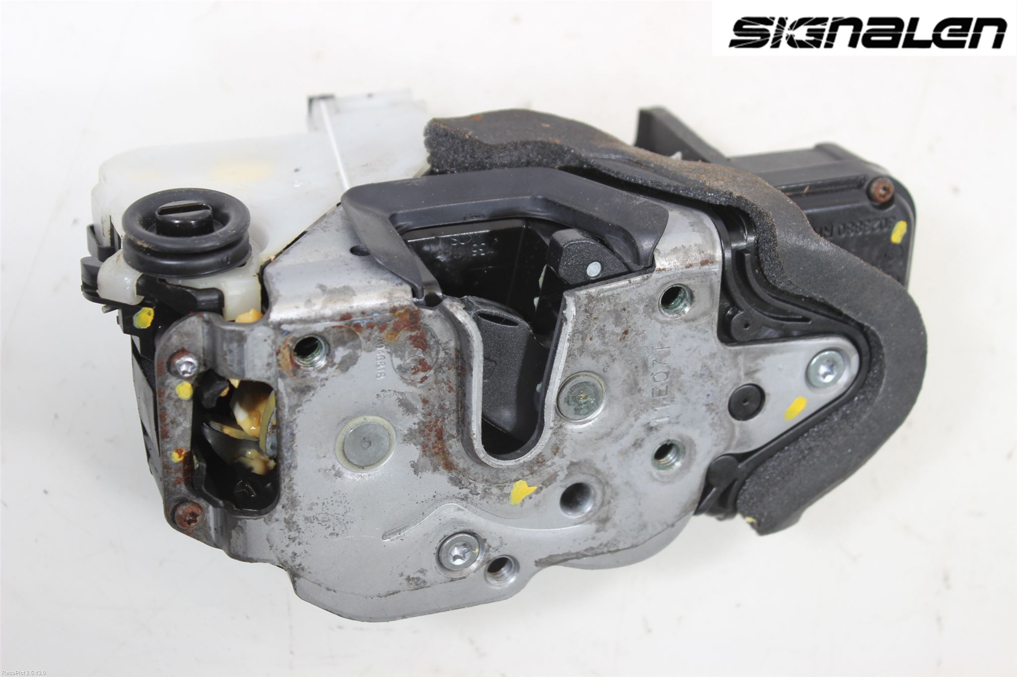 Opel ASTRA J 10-15 Låskista-Dörrlås