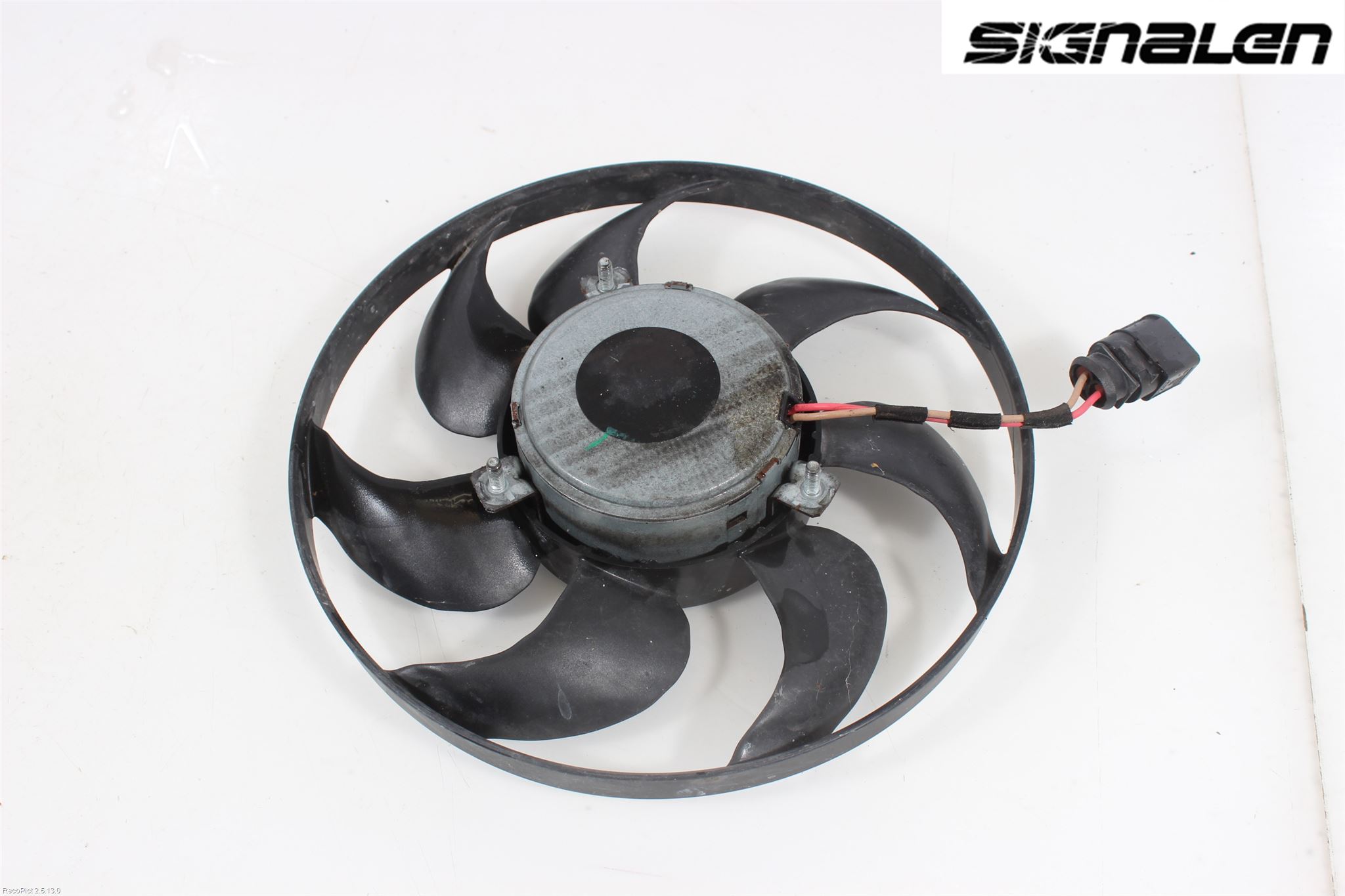 Volkswagen VW CADDY      04-10 Kylfläkt El