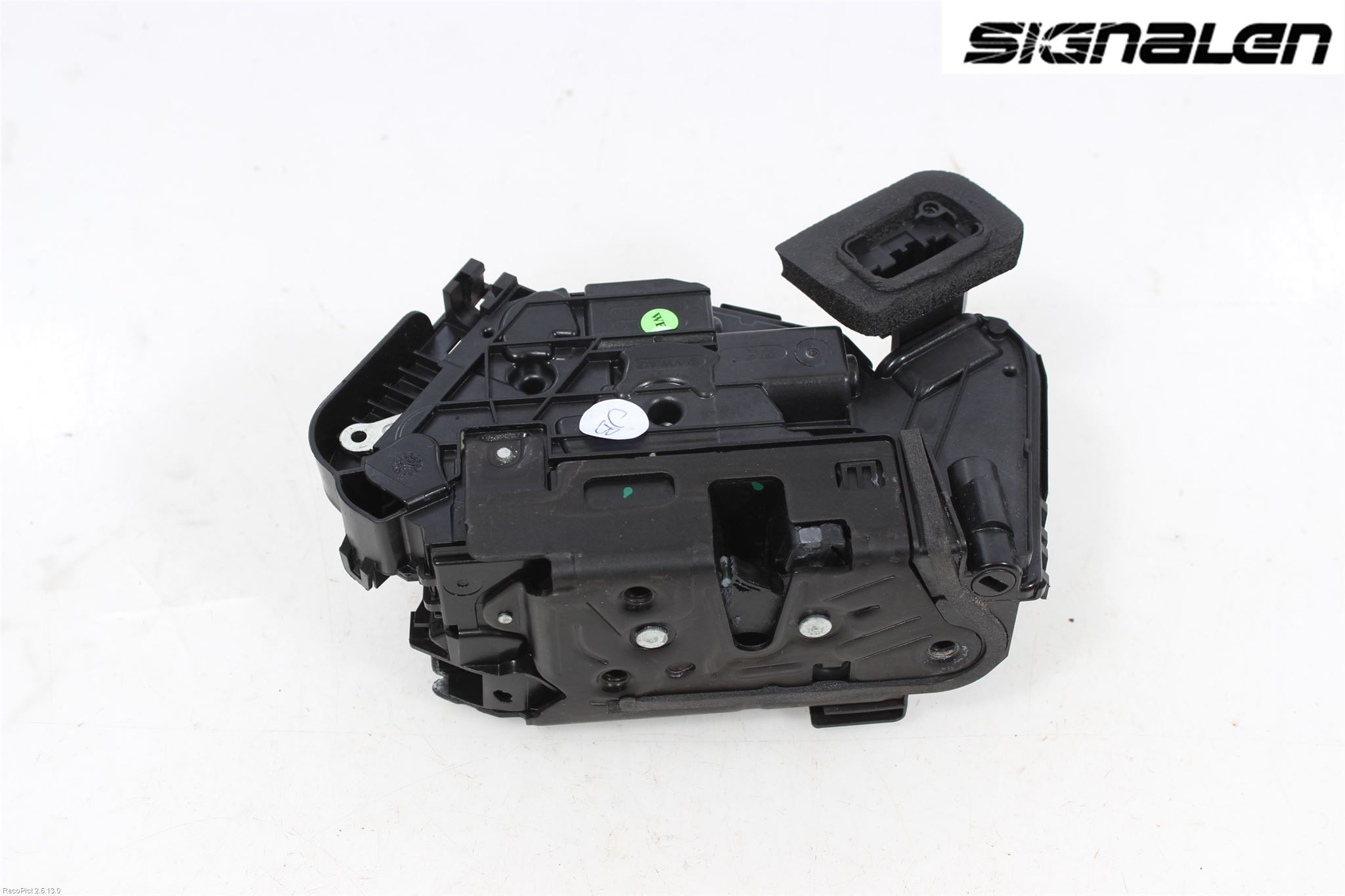 Skoda SUPERB 16-24 Låskista-Dörrlås