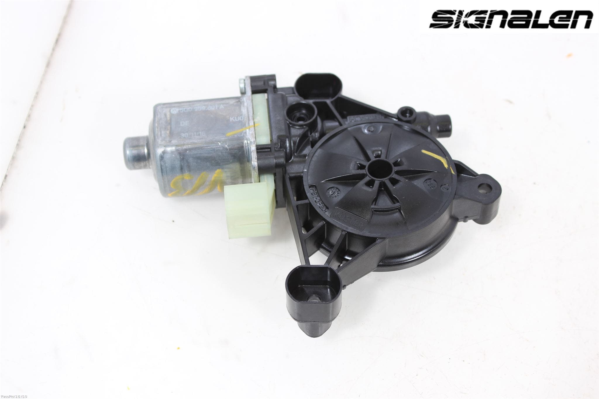 Skoda SUPERB 16-24 Fönsterhissmotor