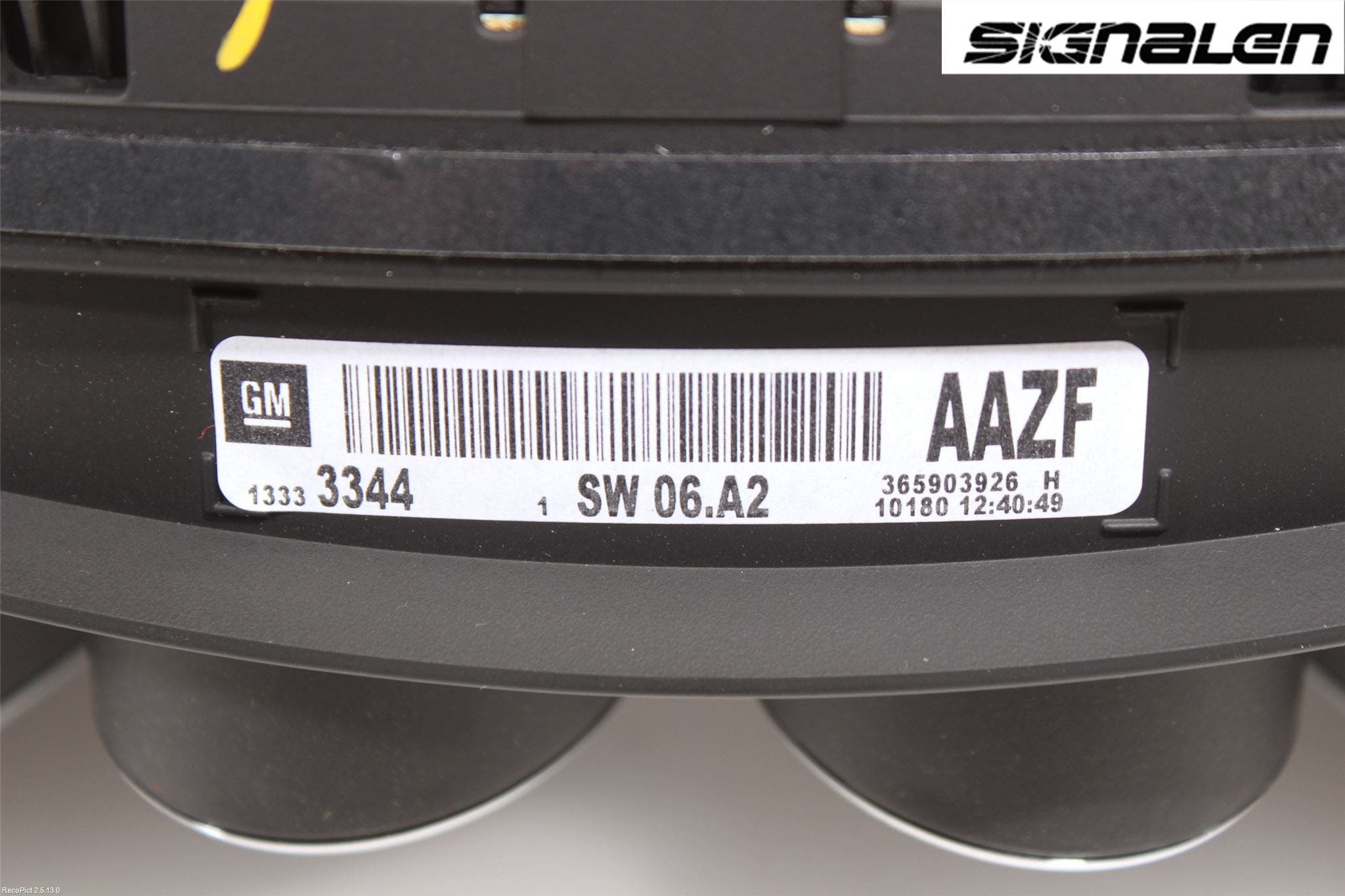 Opel INSIGNIA 09-16 Instrument Komb