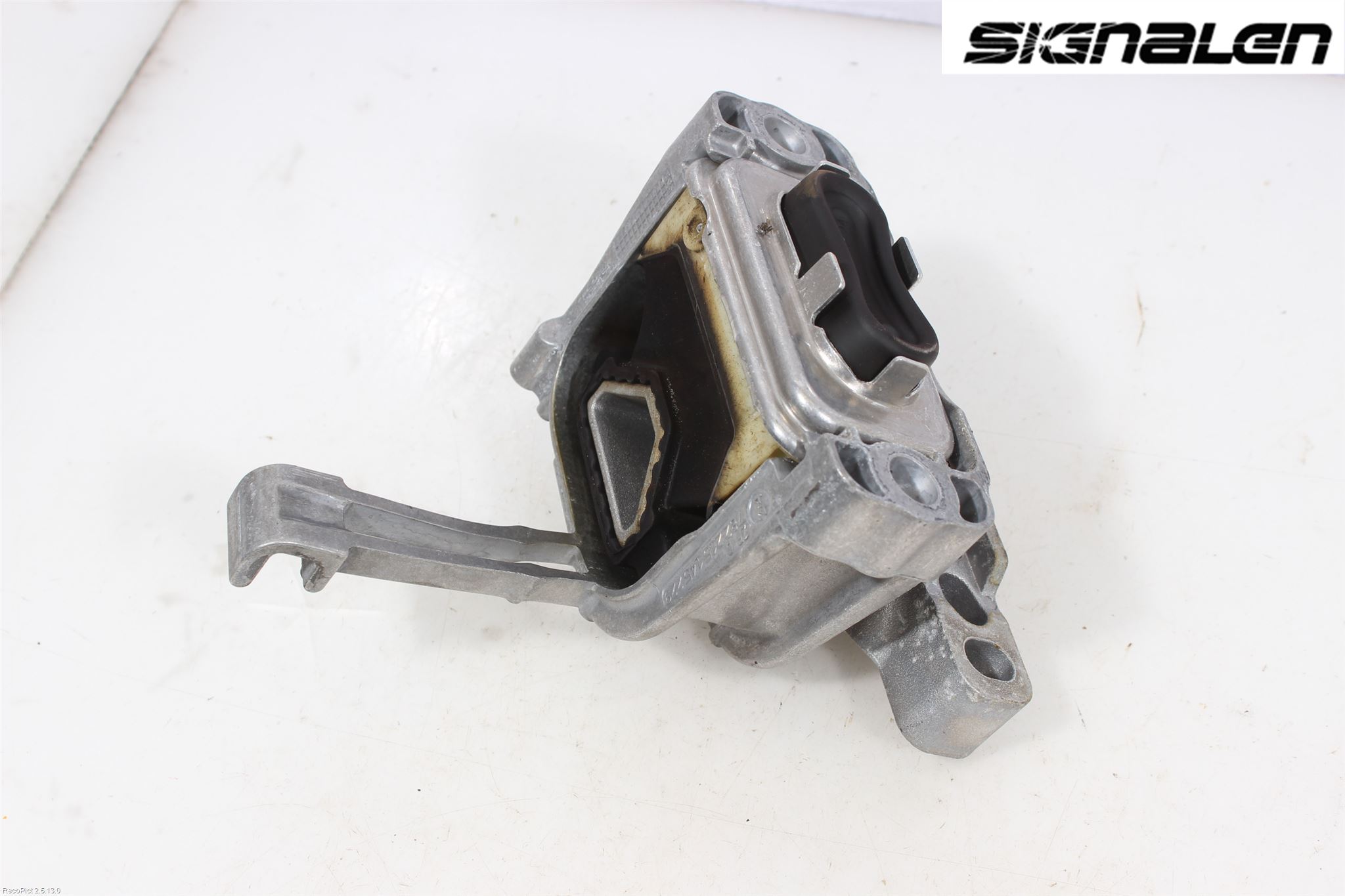 Volkswagen VW PASSAT 15-19 Motorkudde