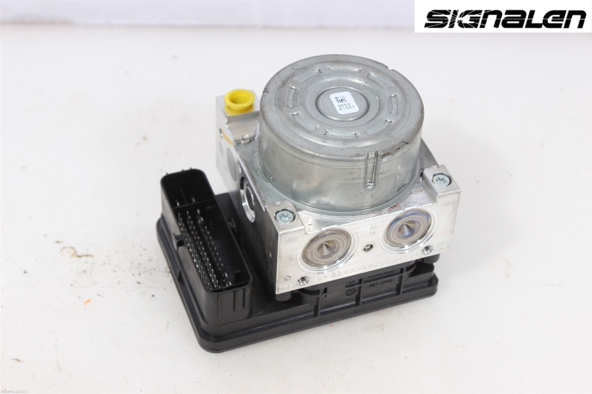 Volkswagen VW PASSAT 15-19 Abs Hydraulaggregat