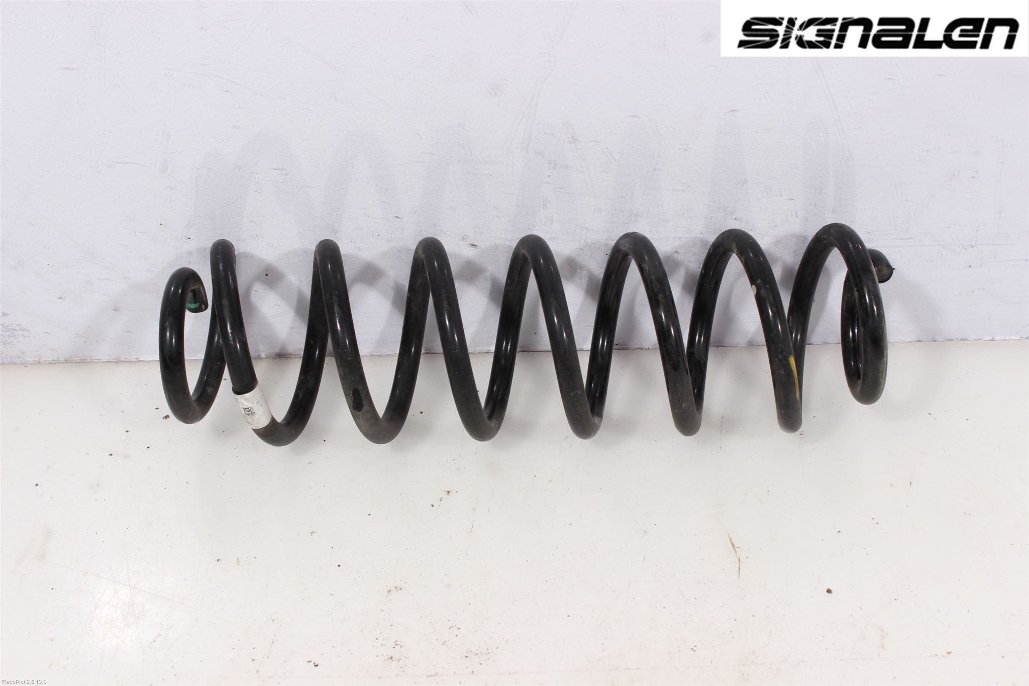 Volkswagen VW PASSAT 15-19 Fjäder Bak