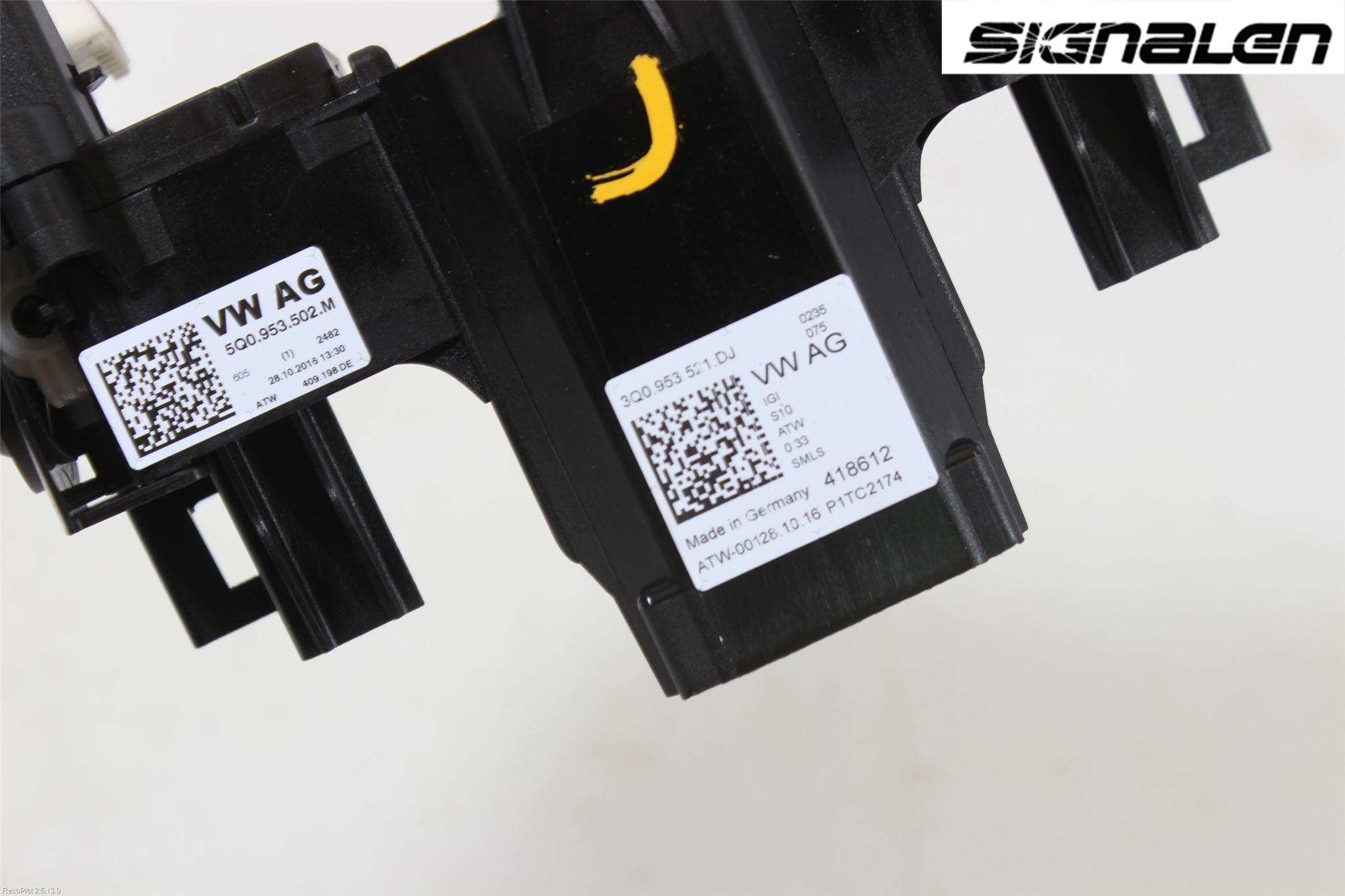 Volkswagen VW PASSAT 15-19 Spakcentral