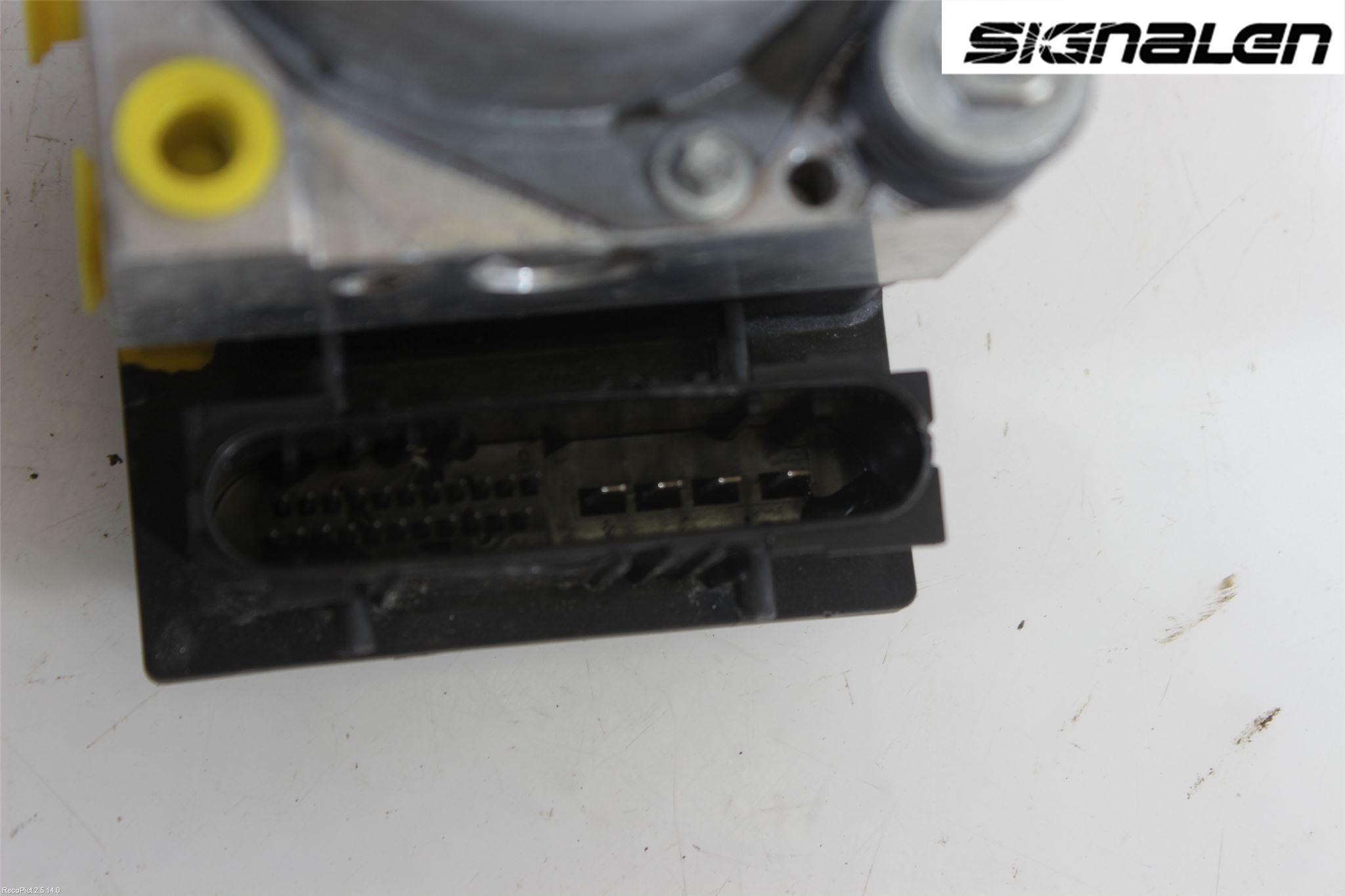 Renault CLIO III  06-09 Abs Hydraulaggregat