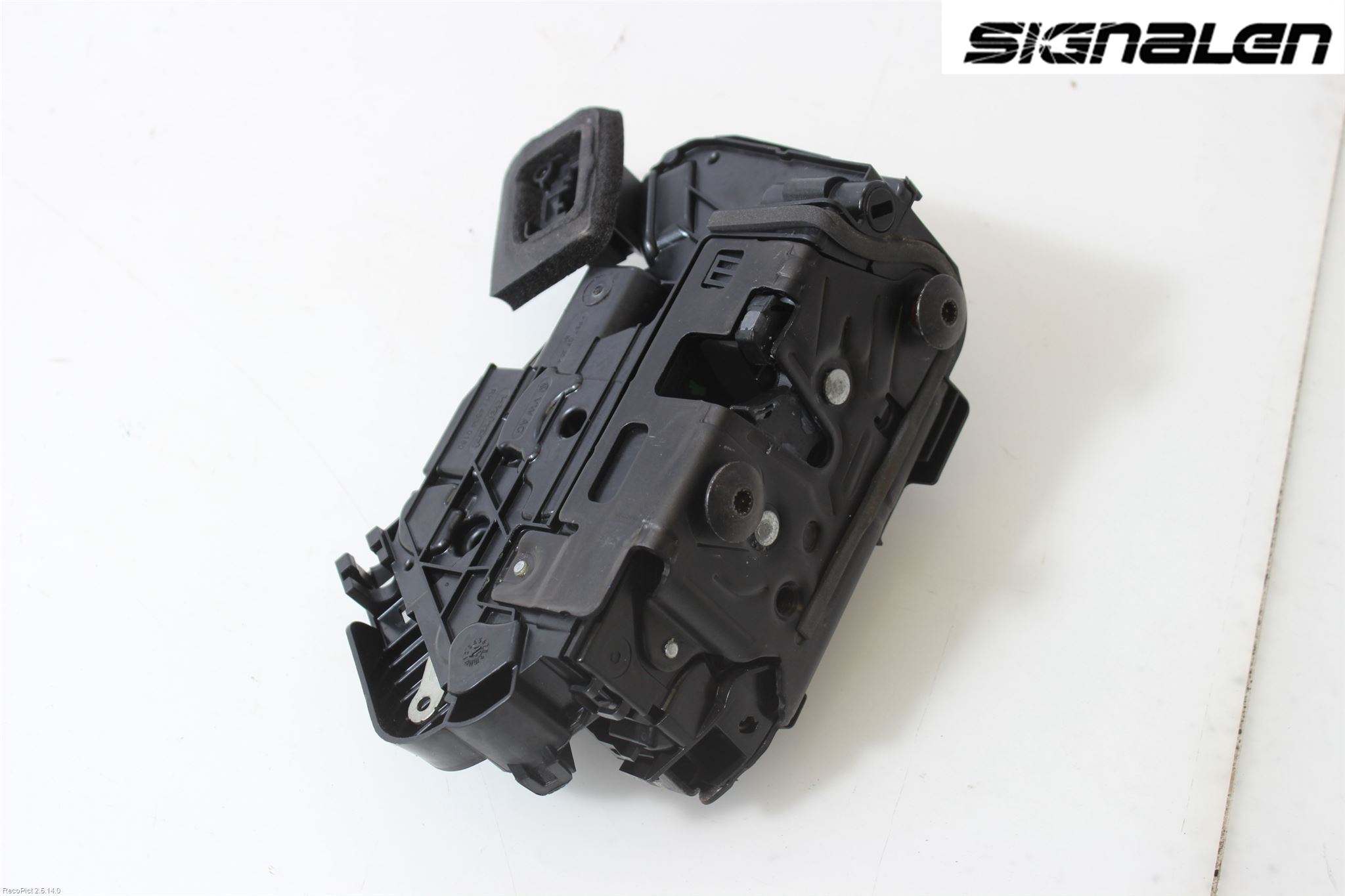 Volkswagen VW PASSAT 15-19 Låskista-Dörrlås