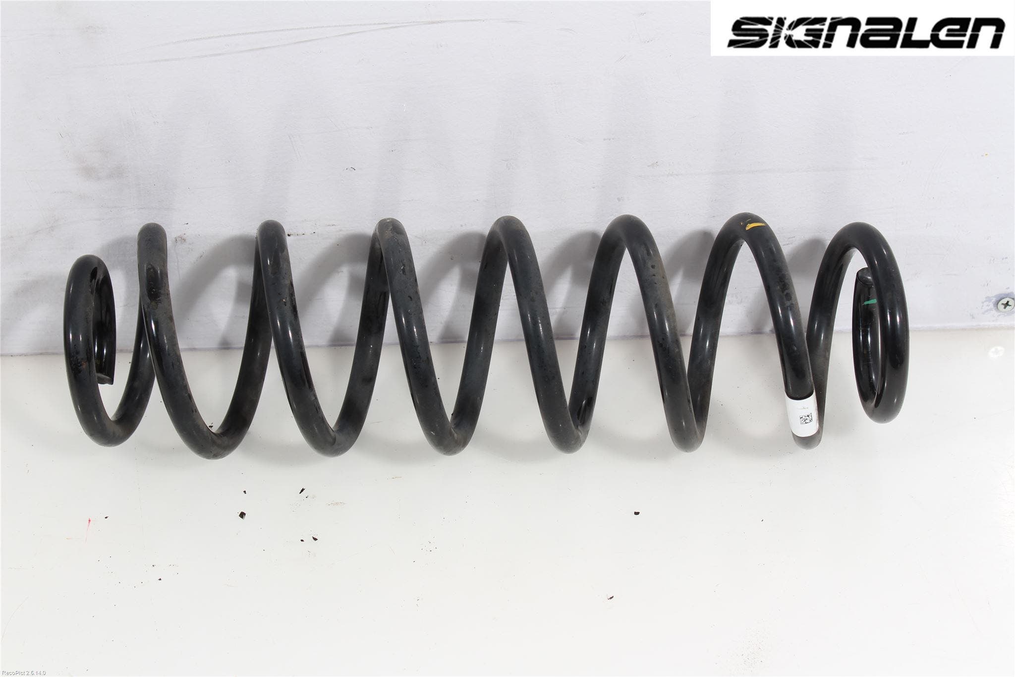 Volkswagen VW PASSAT 15-19 Fjäder Bak