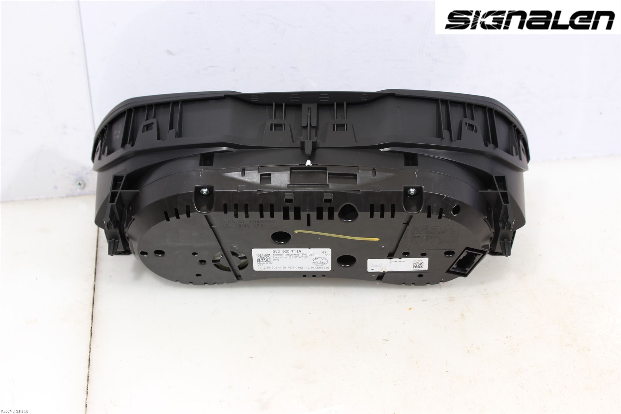 Skoda SUPERB 16-24 Instrument Komb