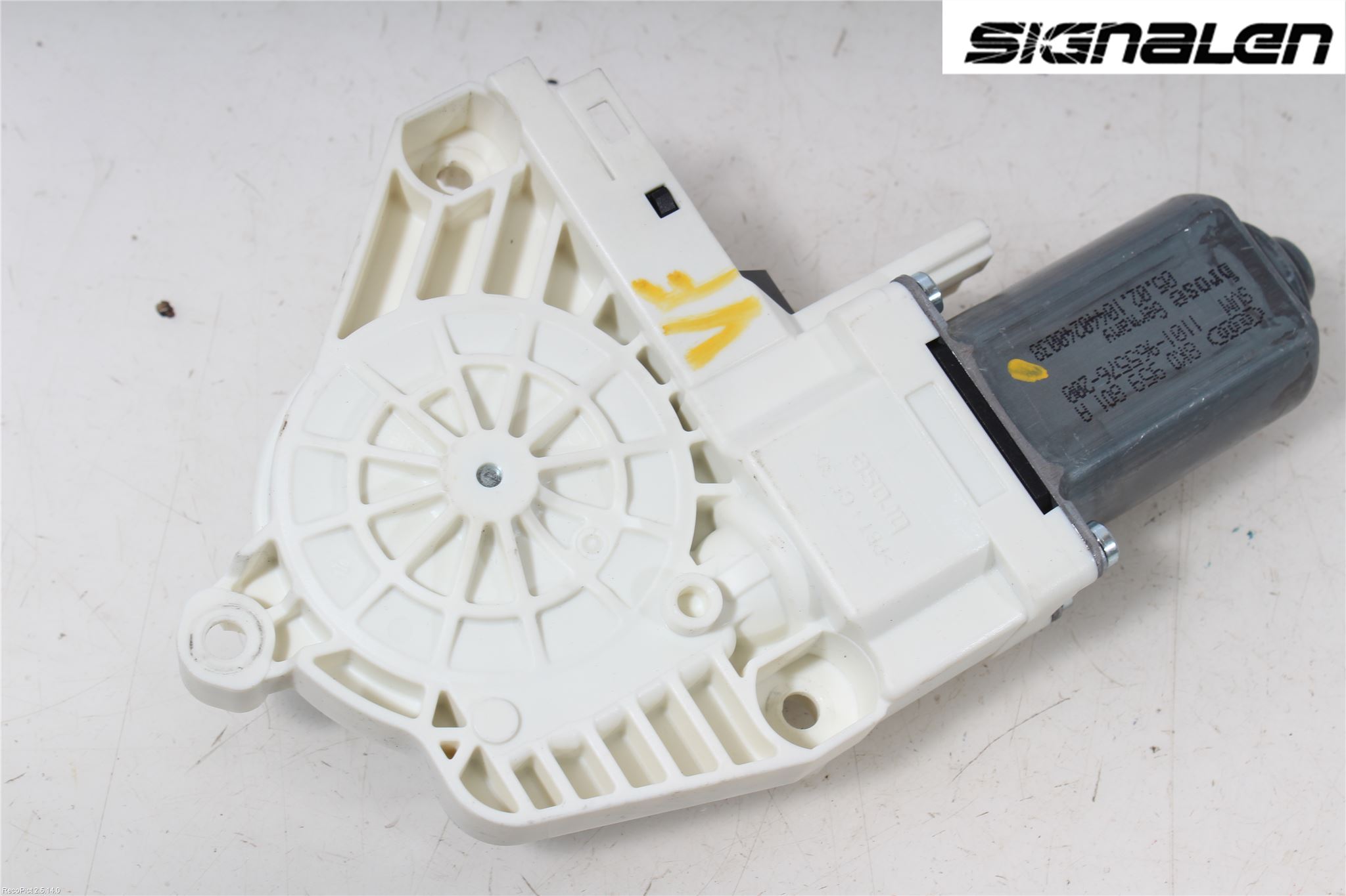 Audi A4/S4 08-11 Fönsterhissmotor