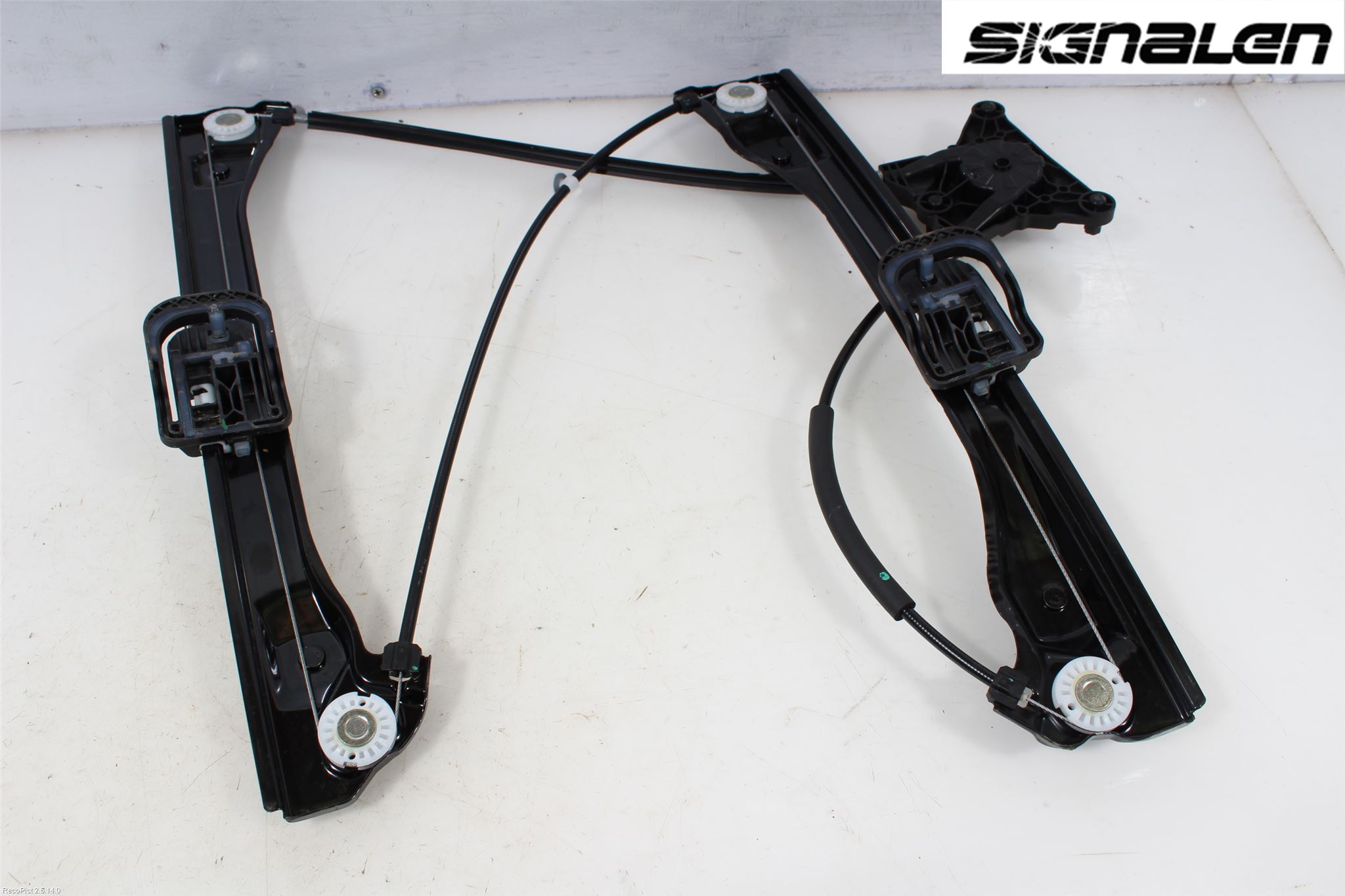 Skoda RAPID Fönsterhissmekanism