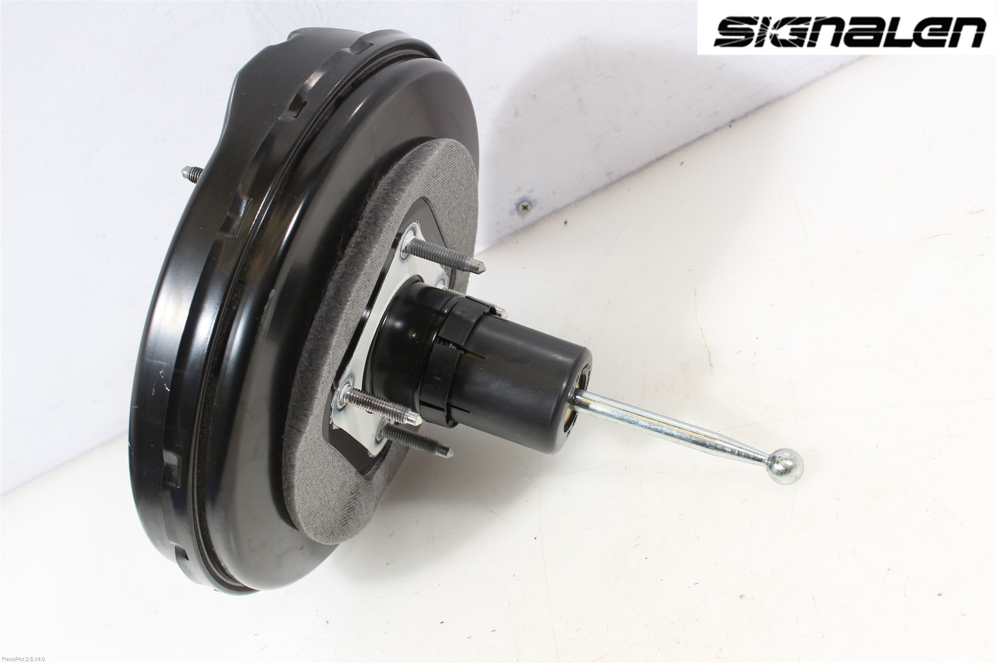 Skoda RAPID Bromsservo