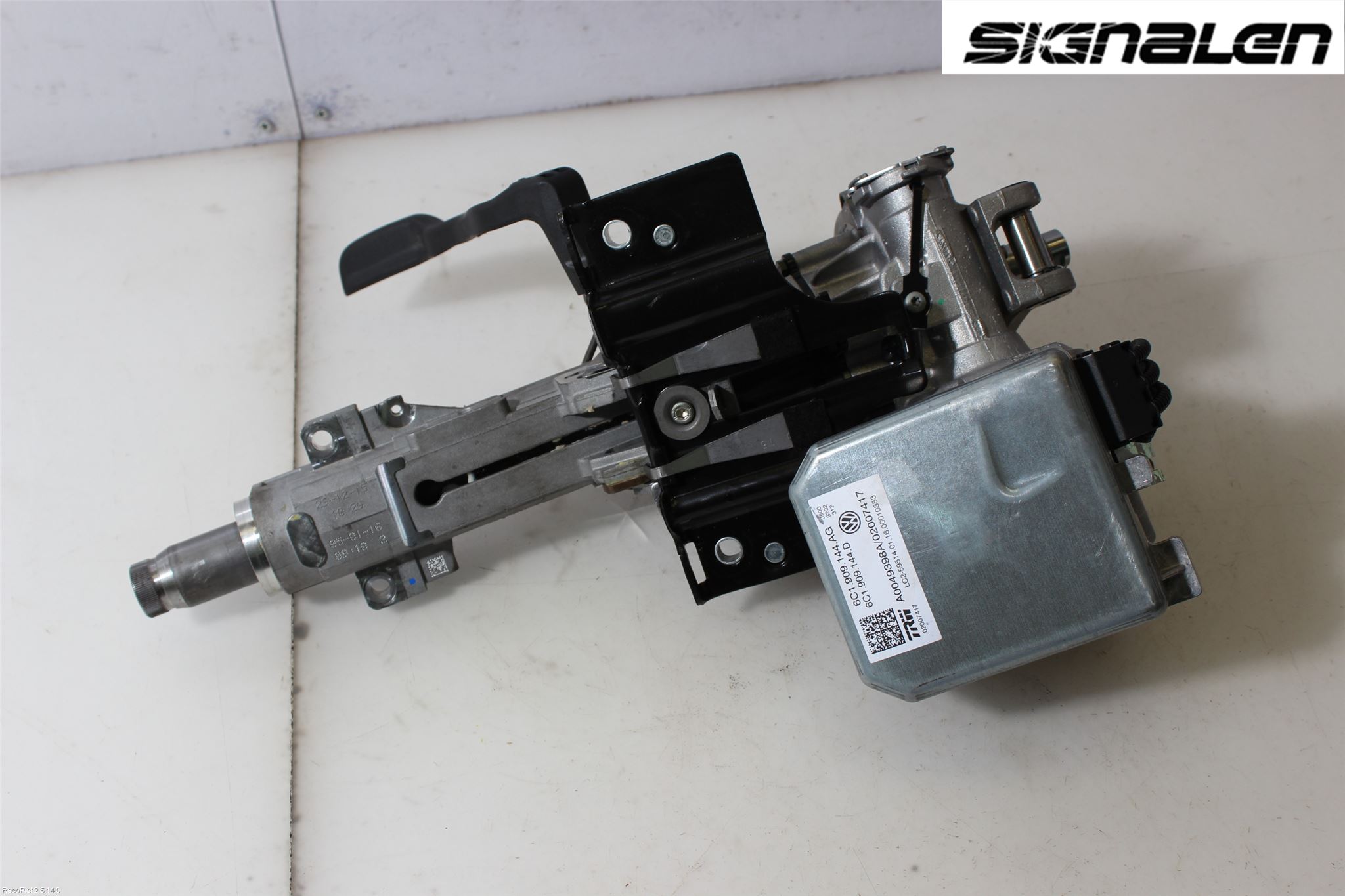 Skoda FABIA 07-14 Rattaxelagg Med Inb Servo