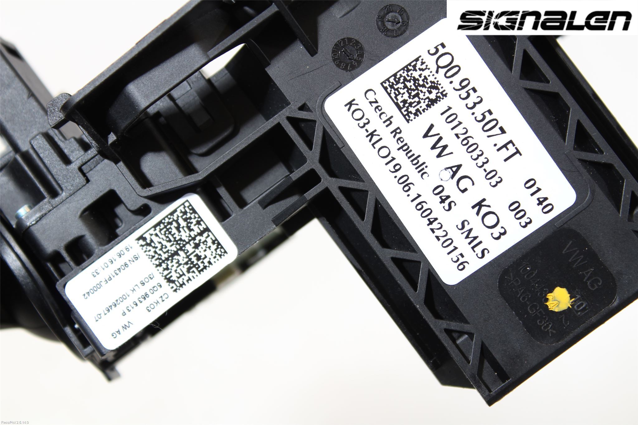 Volkswagen VW GOLF / E-GOLF VII 13-20 Spakcentral