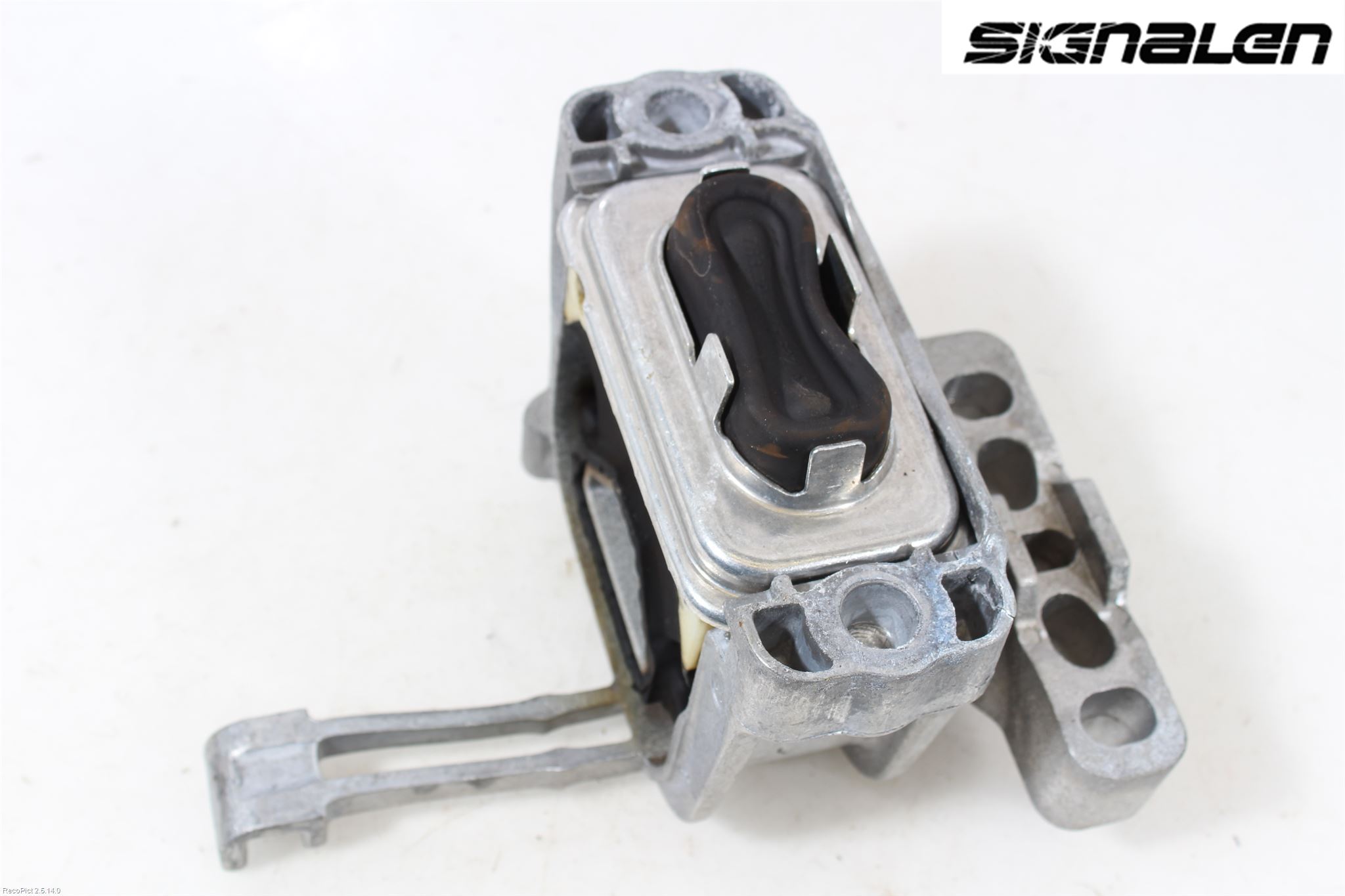 Volkswagen VW GOLF / E-GOLF VII 13-20 Motorkudde