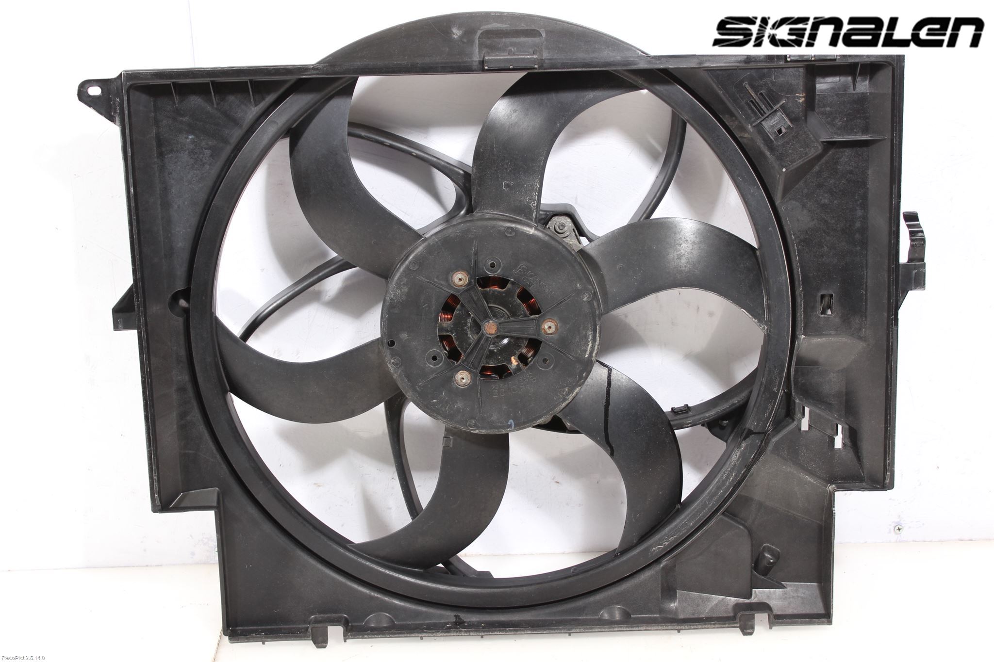 BMW 3 E90/91 SED/TOU 05-12 Kylfläkt El