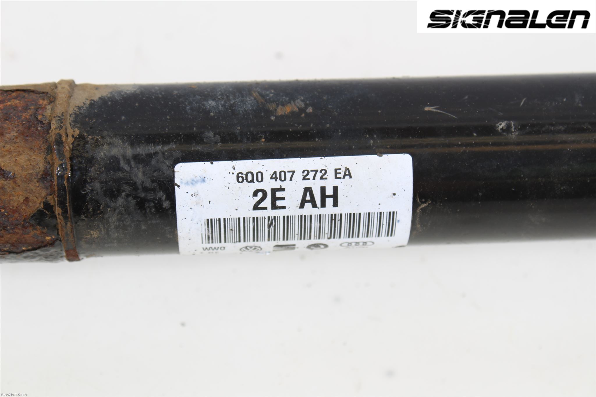 Skoda PRAKTIK Drivaxel Fram Höger