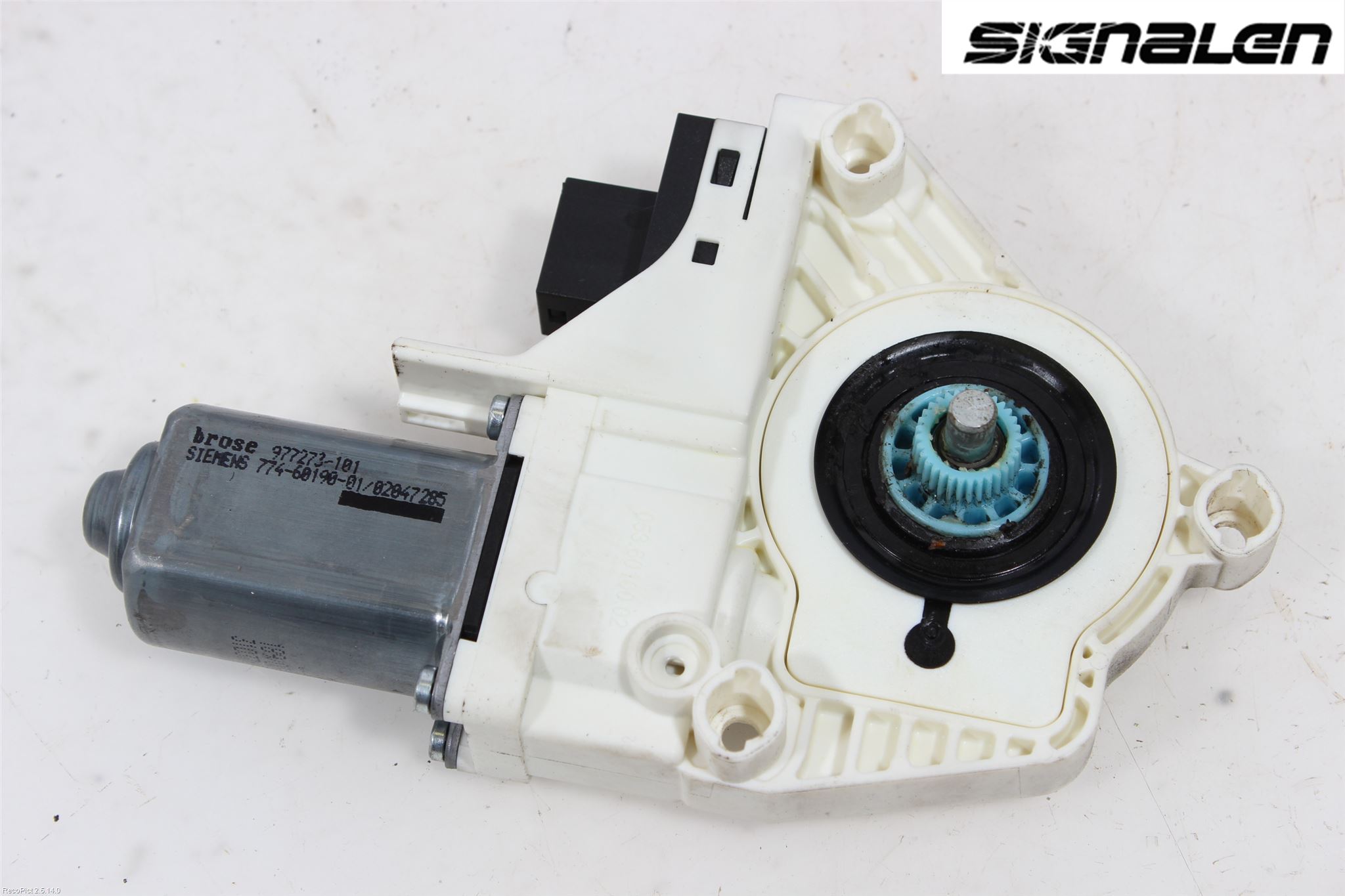 Audi A6/S6     05-11 Fönsterhissmotor