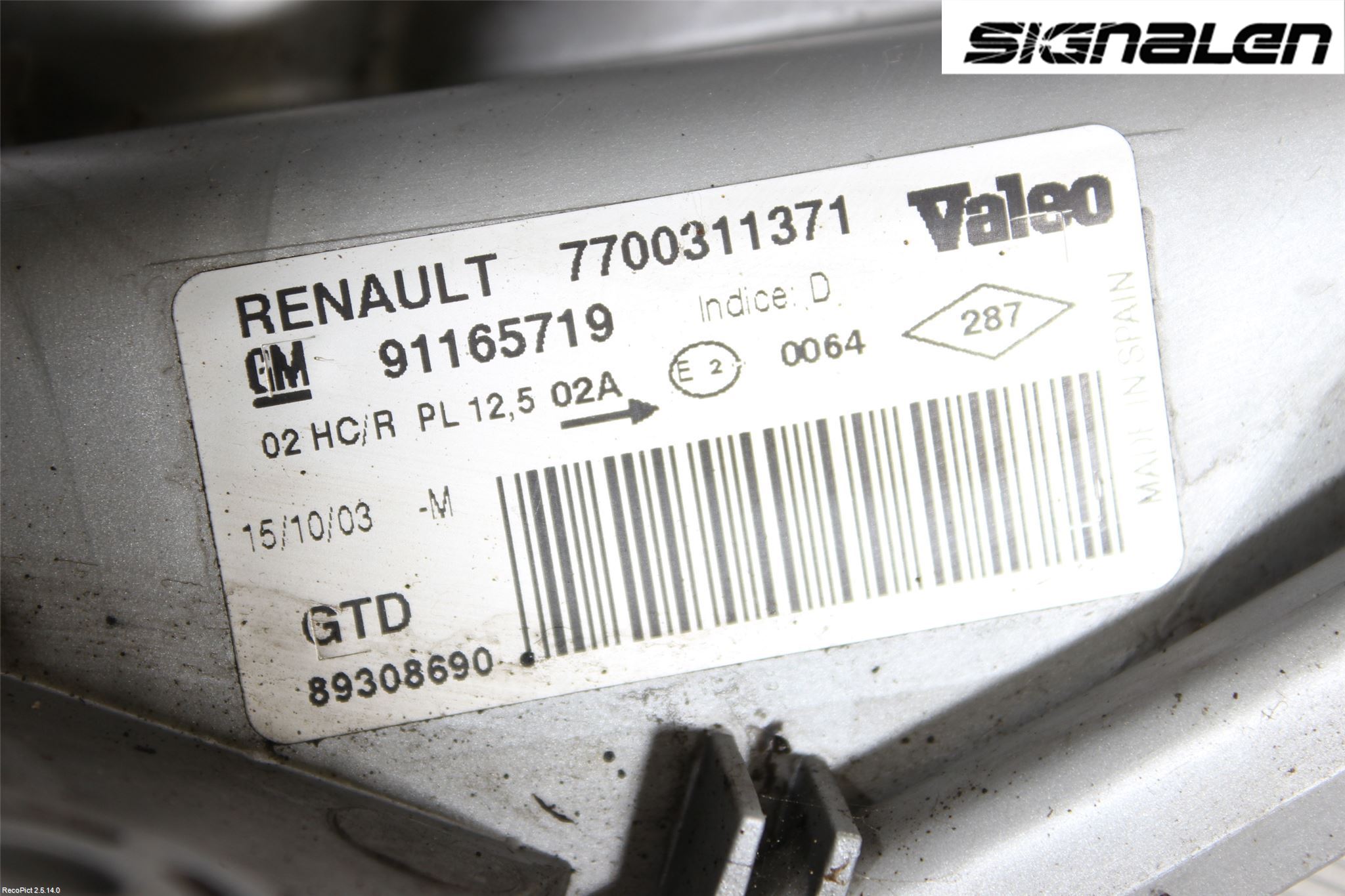 Renault TRAFIC   02-14 Strålkastare Vänster