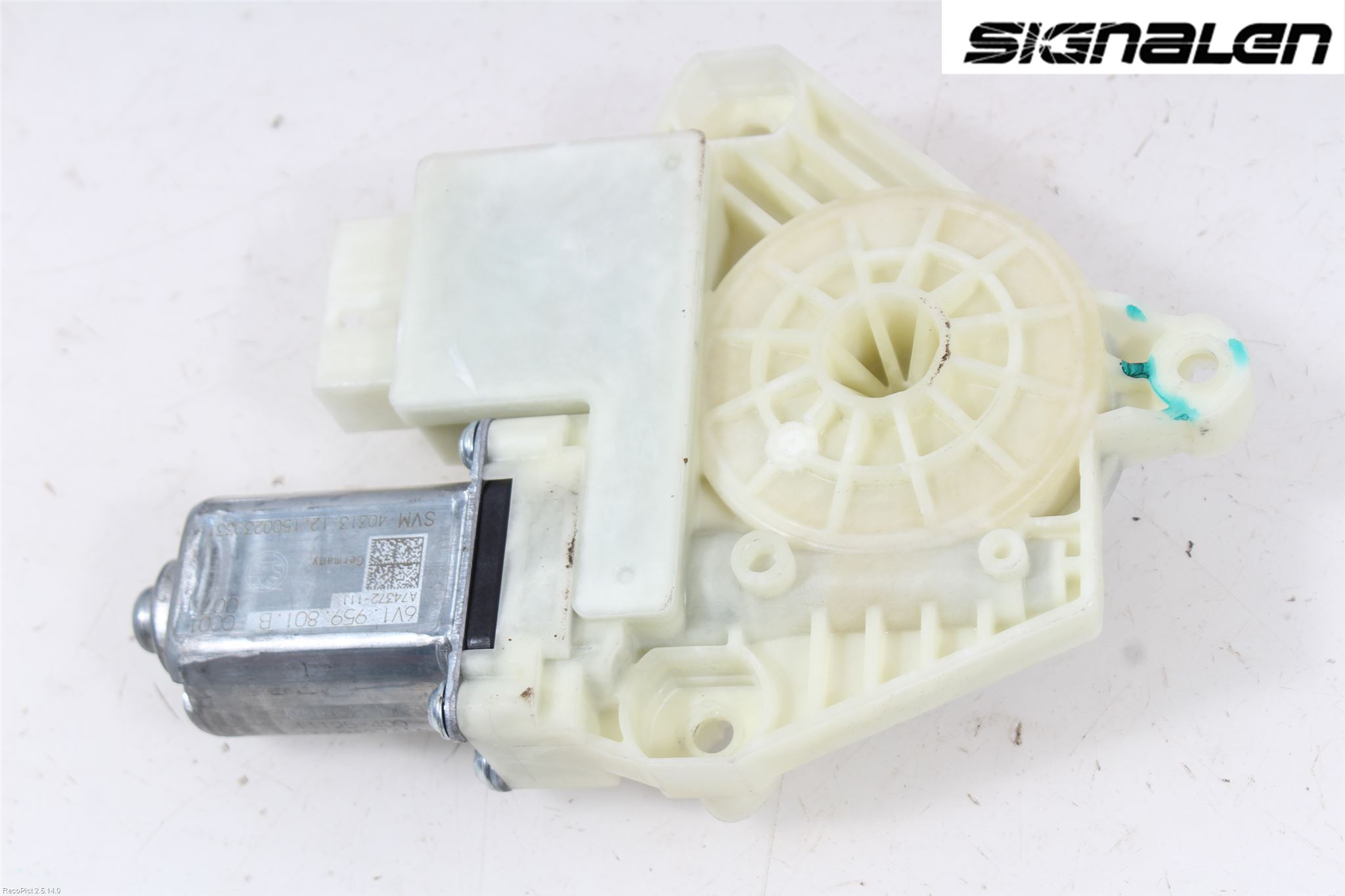 Skoda RAPID Fönsterhissmotor