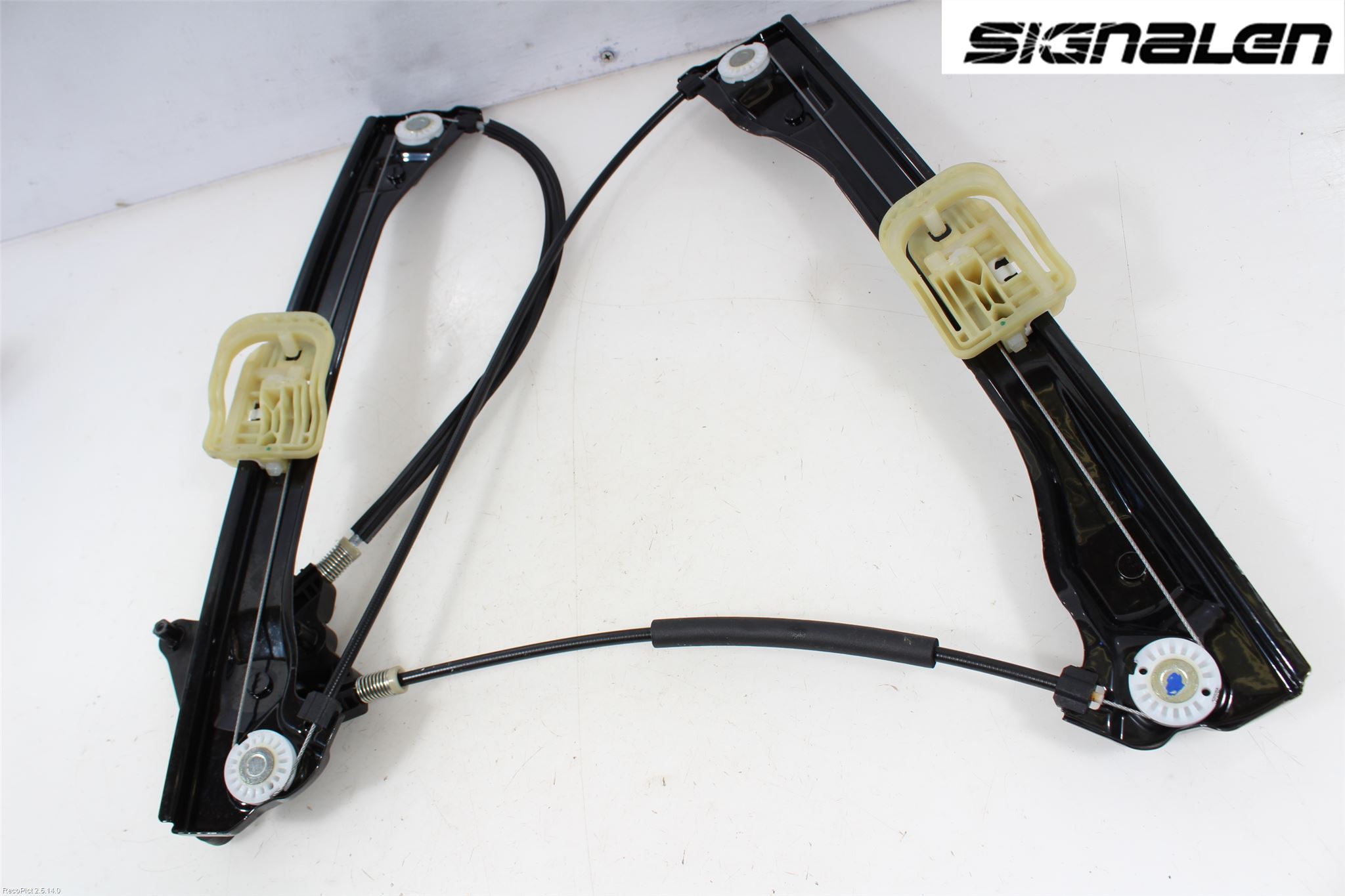 Skoda RAPID Fönsterhissmekanism