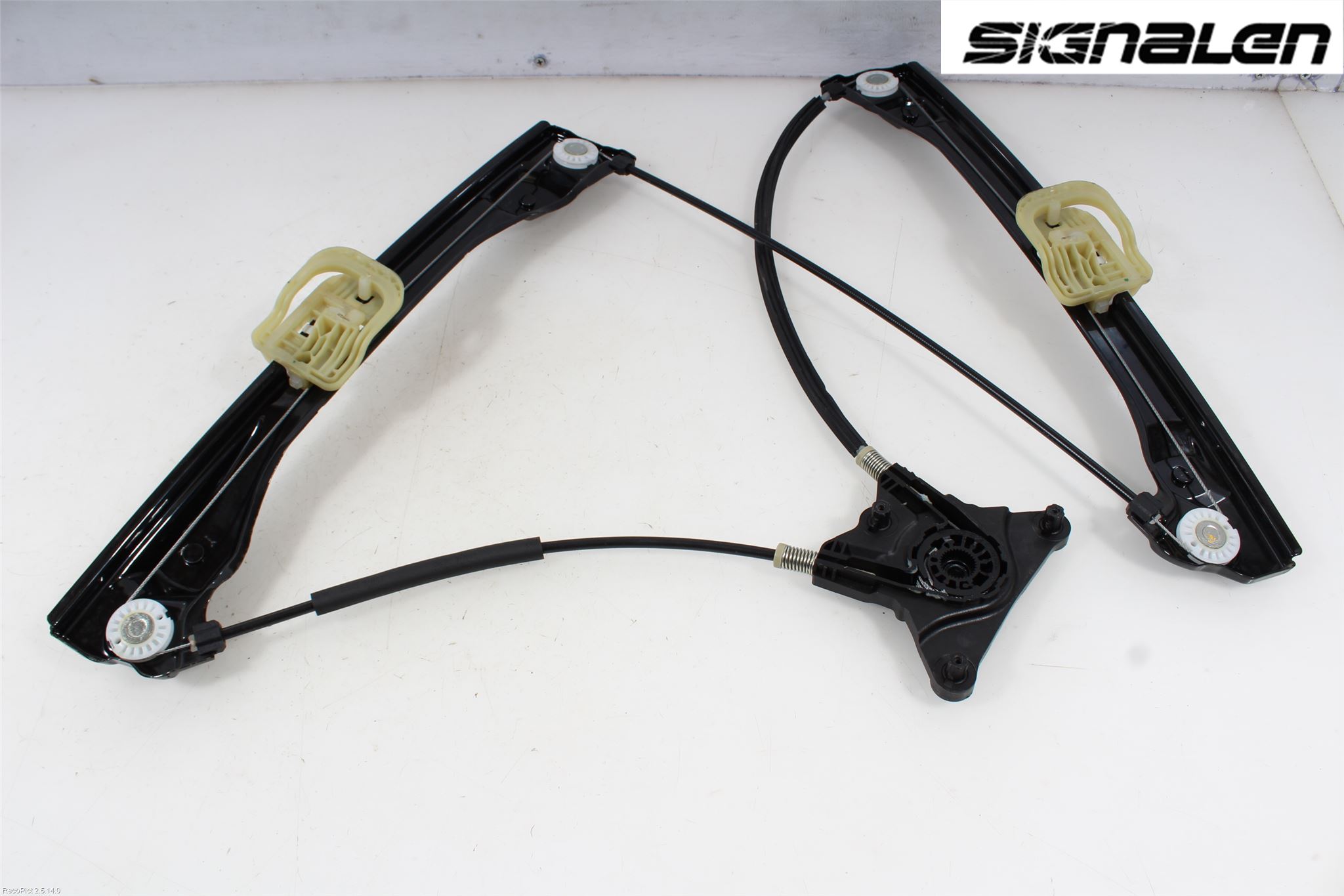 Skoda RAPID Fönsterhissmekanism