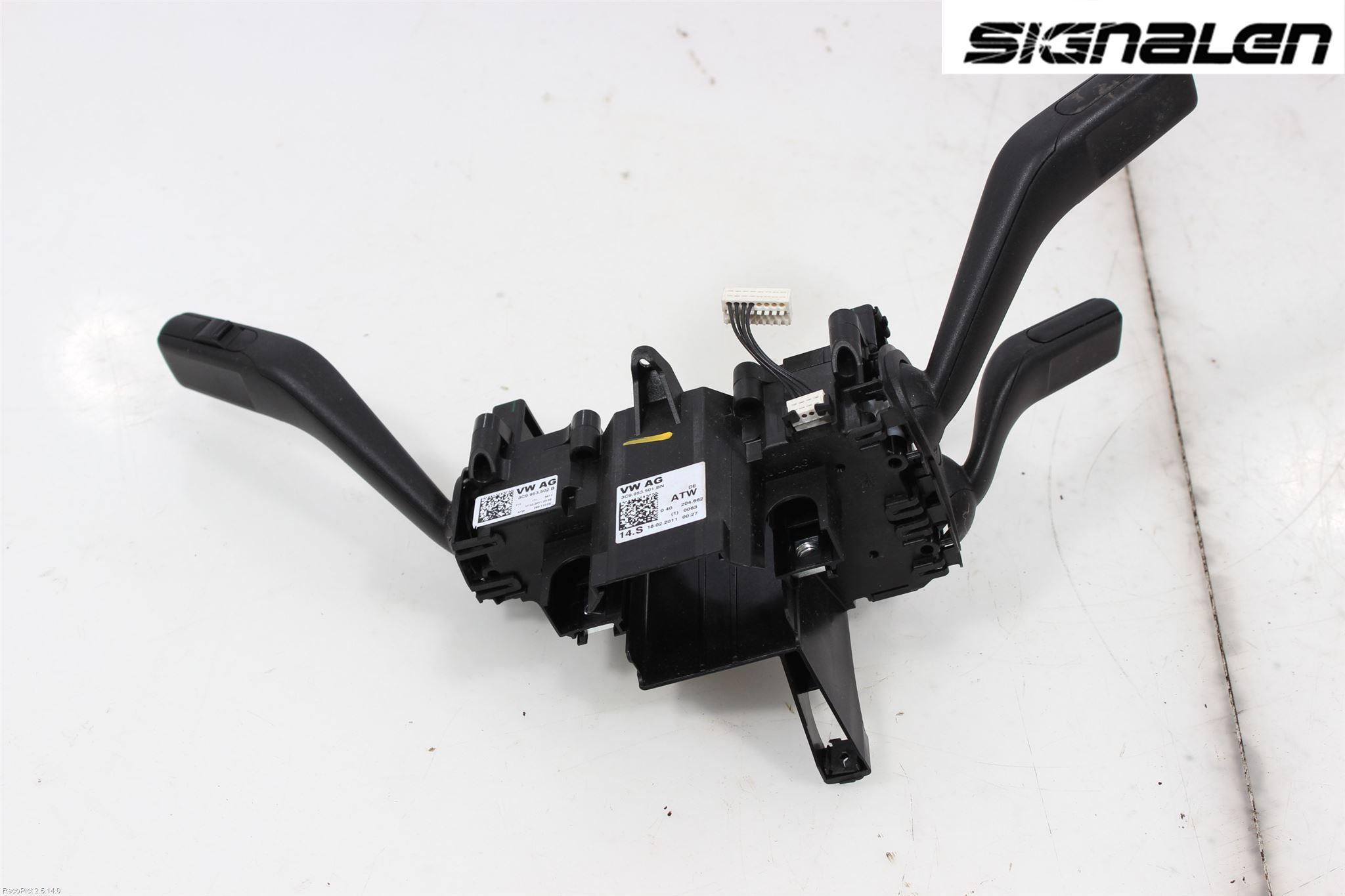 Volkswagen VW PASSAT 11-14 Spakcentral