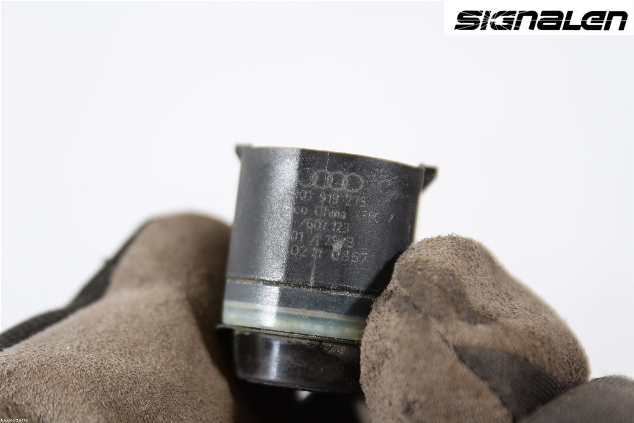 Skoda FABIA 07-14 Parkeringshjälp Backsensor