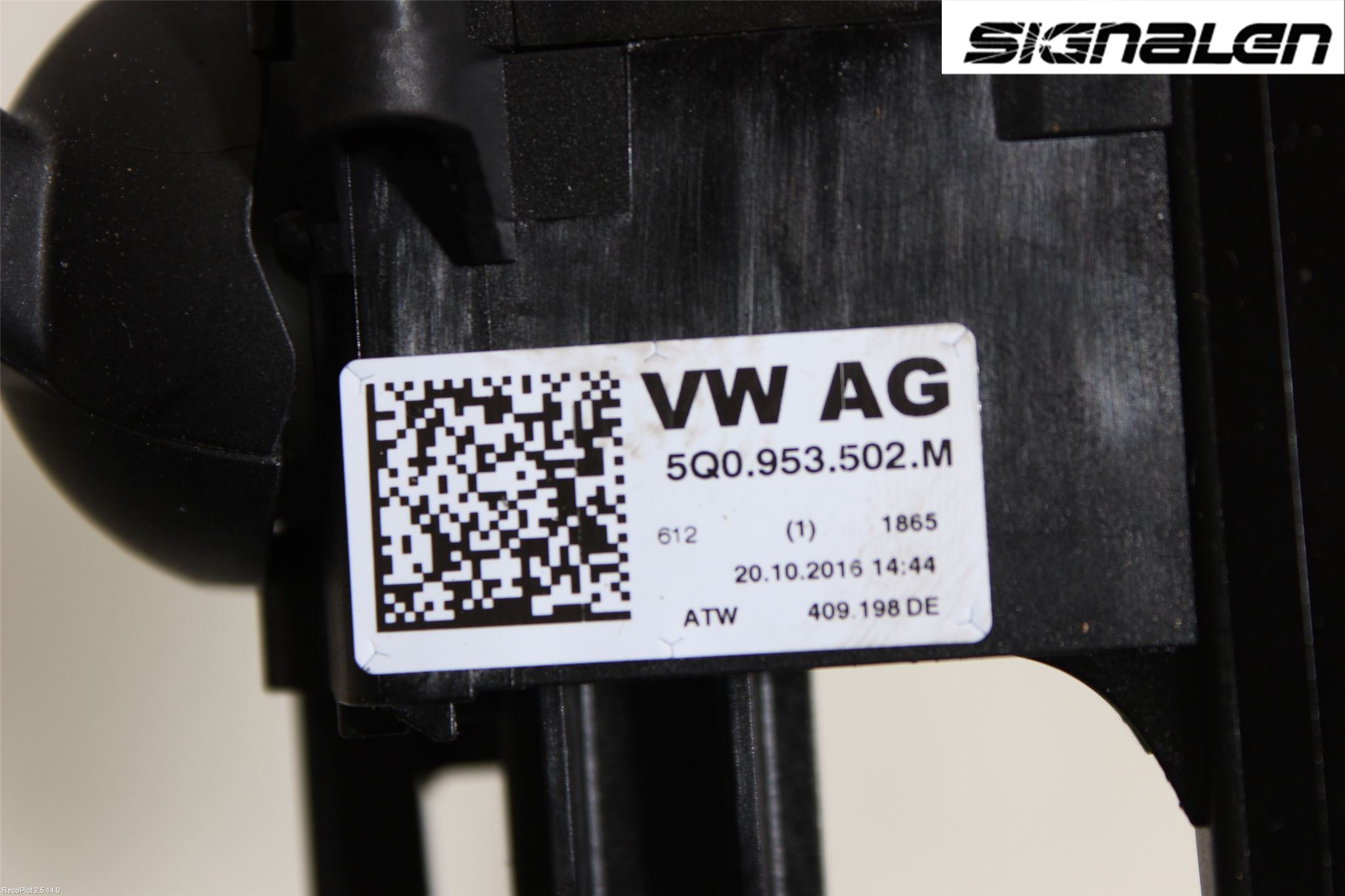 Volkswagen VW GOLF / E-GOLF VII 13-20 Spakcentral