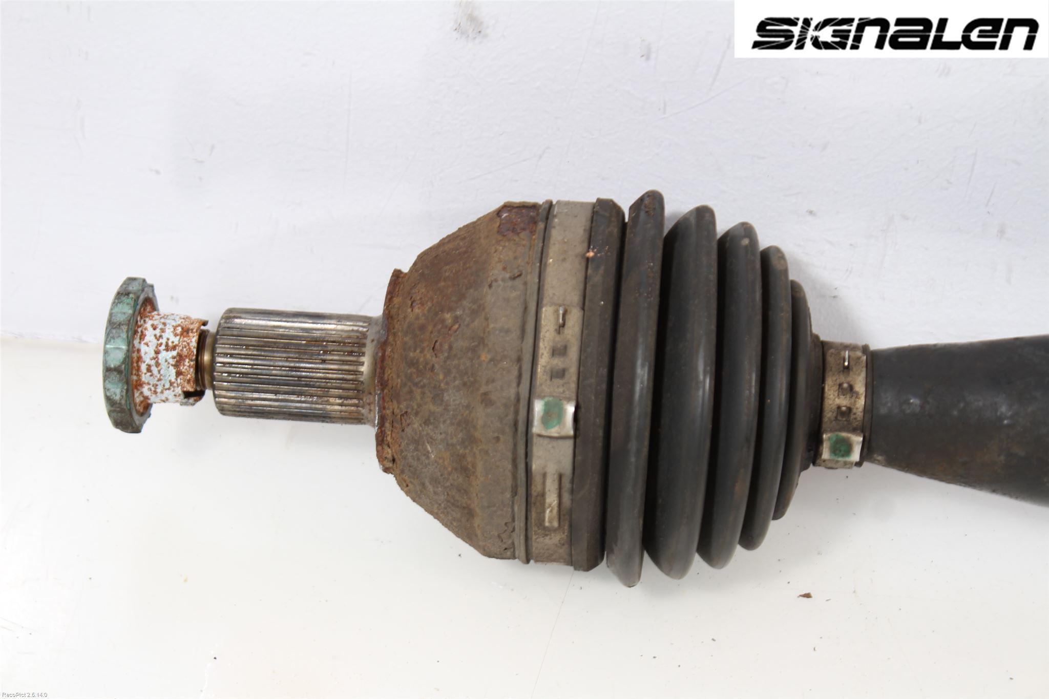 Skoda FABIA 07-14 Drivaxel Fram Höger