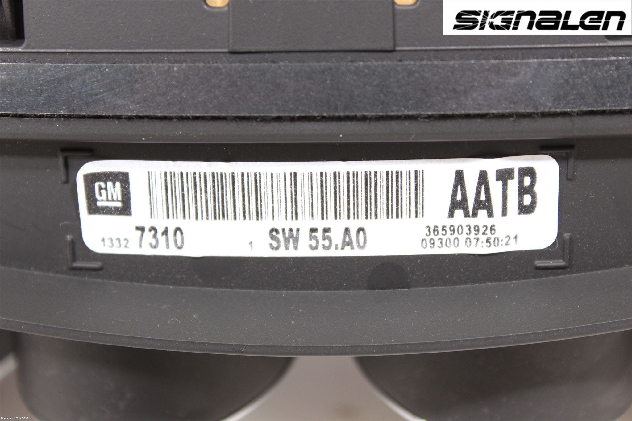 Opel INSIGNIA 09-16 Instrument Komb