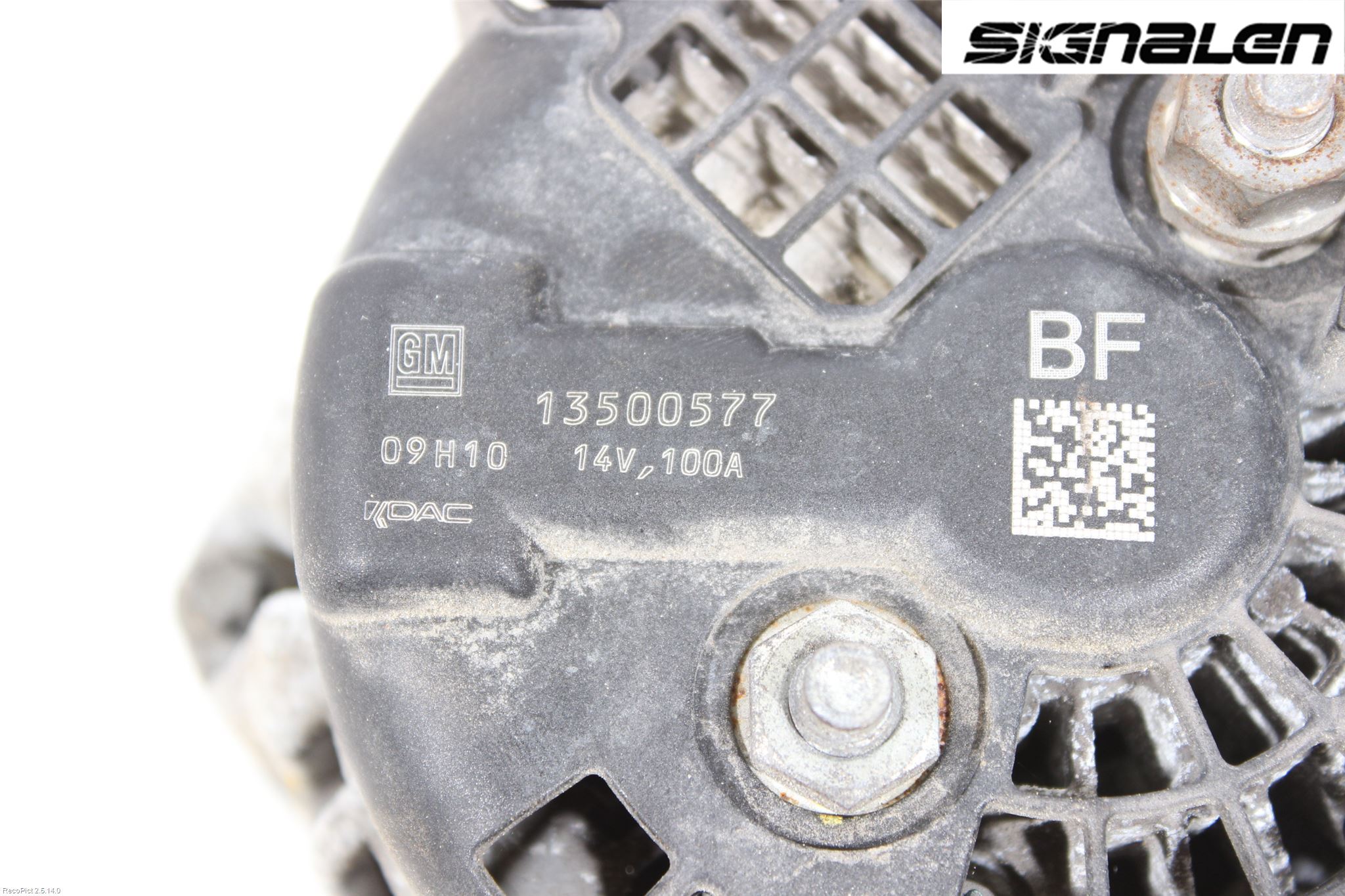 Opel INSIGNIA 09-16 Generator