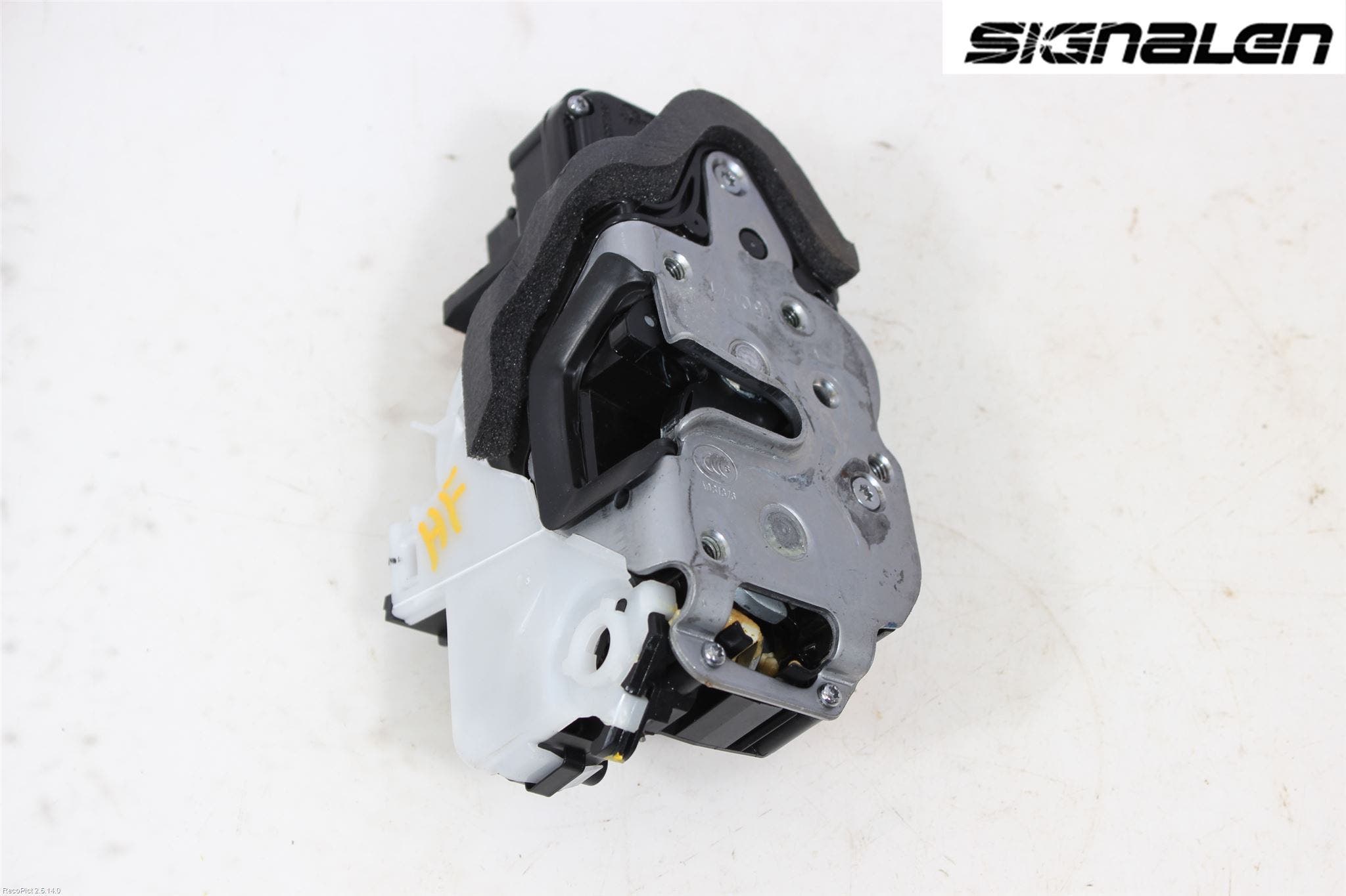 Opel INSIGNIA 09-16 Låskista-Dörrlås