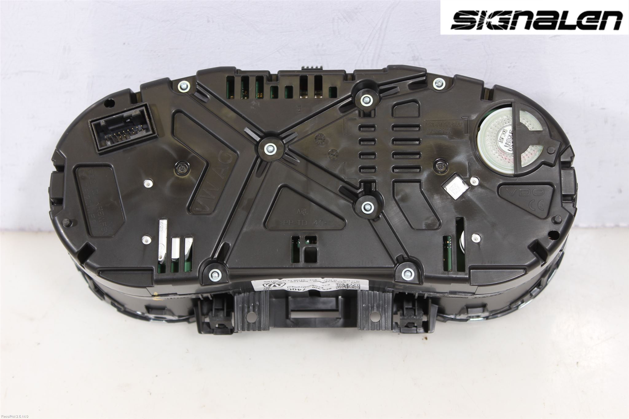 Volkswagen VW POLO 10-17 Instrument Komb