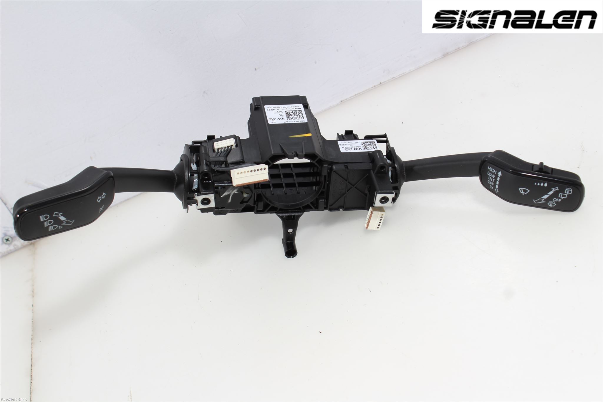 Volkswagen VW PASSAT 15-19 Spakcentral