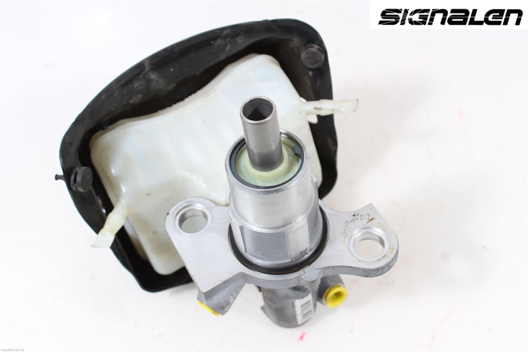 Audi A7/S7 4G 11-17 Broms Huvudcylinder