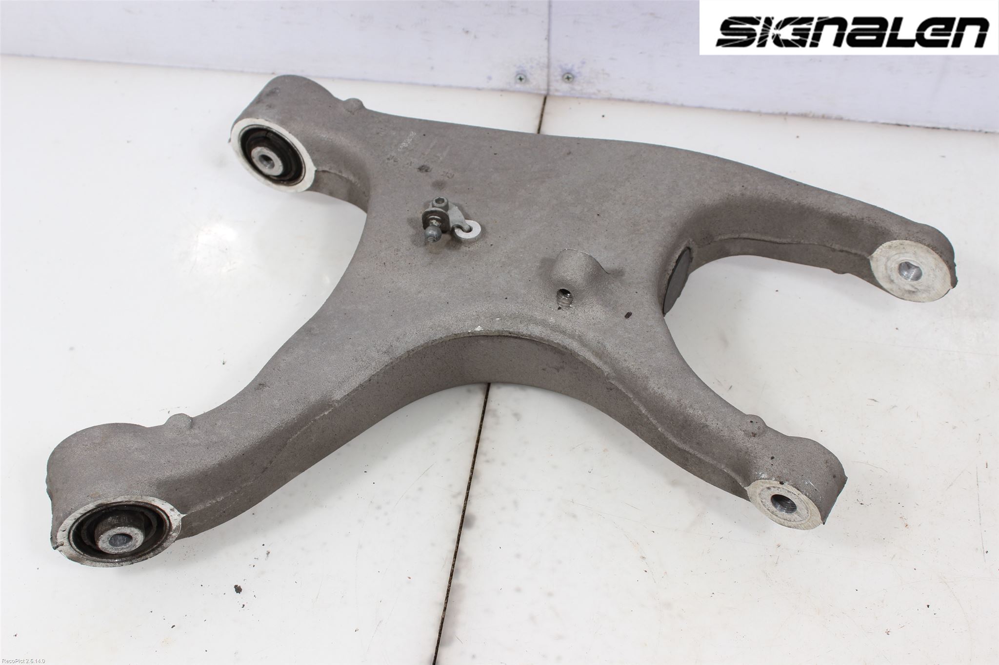 Audi A6 ALLROAD 12-18 Bärarm Bak Vänster